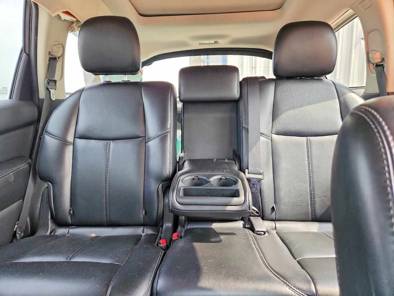 2015 Nissan Pathfinder Sl Черный vin: 5N1AR2MN5FC627114
