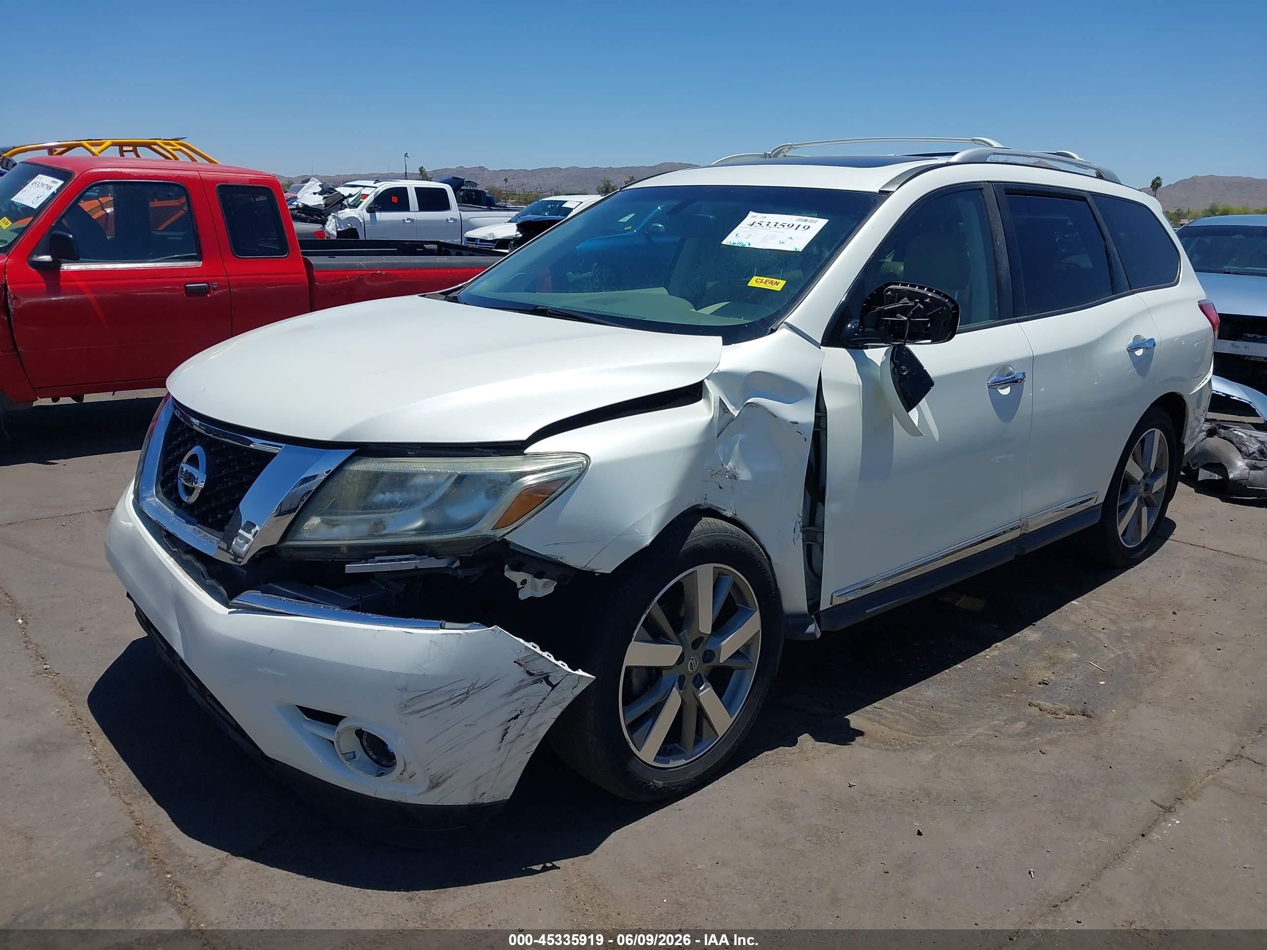 2015 Nissan Pathfinder Platinum White vin: 5N1AR2MN5FC633026