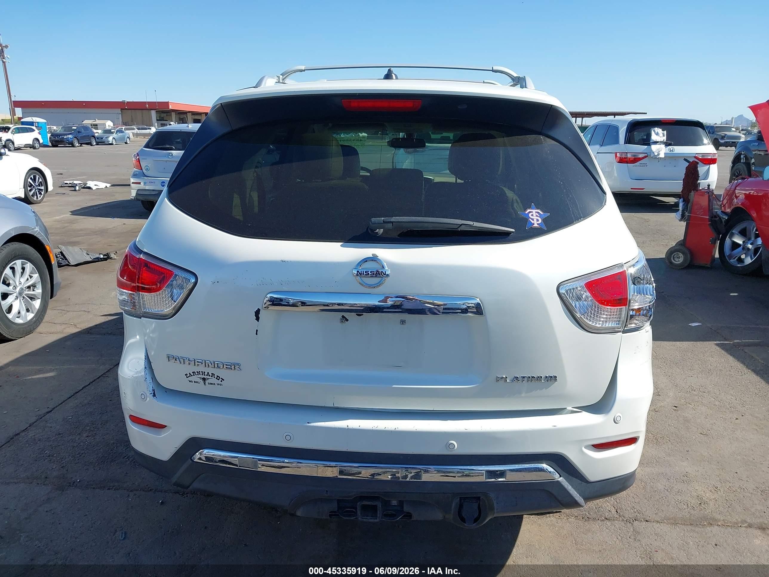 2015 Nissan Pathfinder Platinum White vin: 5N1AR2MN5FC633026