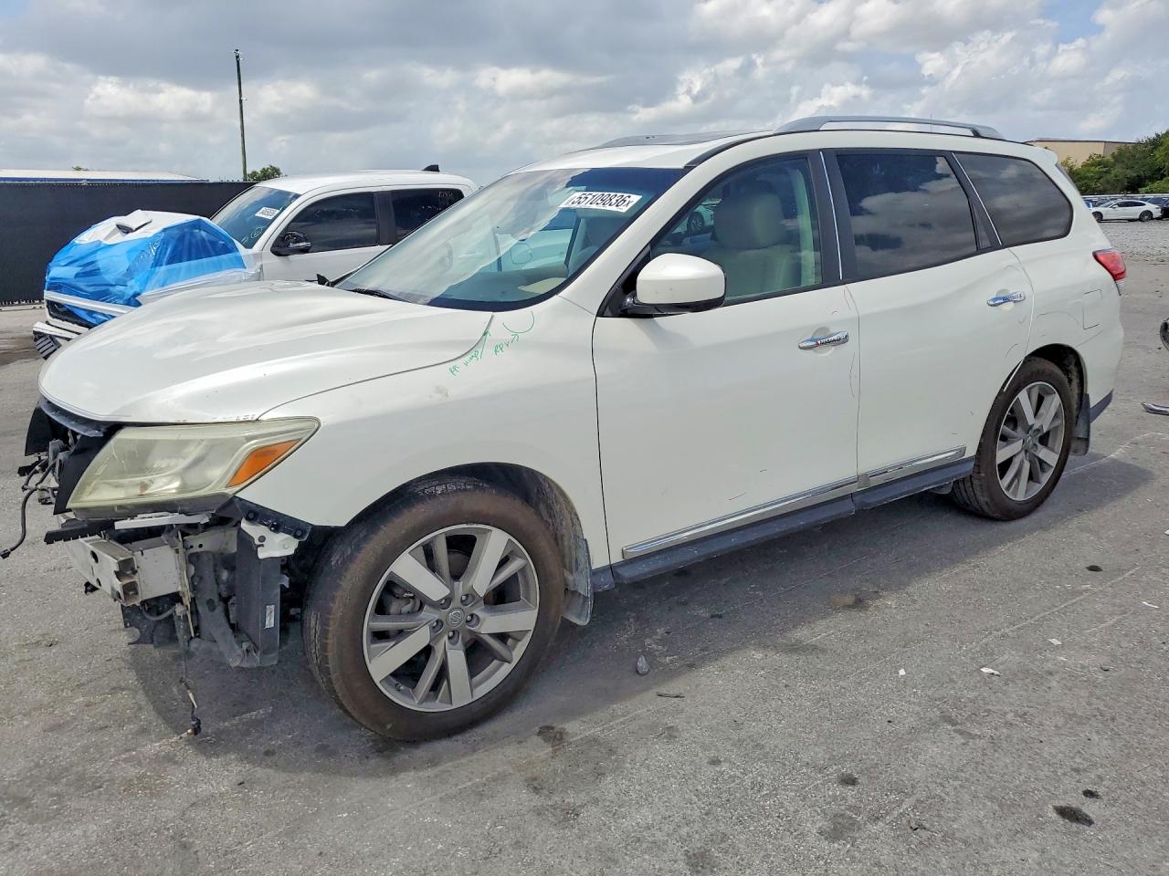2015 Nissan Pathfinder Platinum White vin: 5N1AR2MN5FC635309
