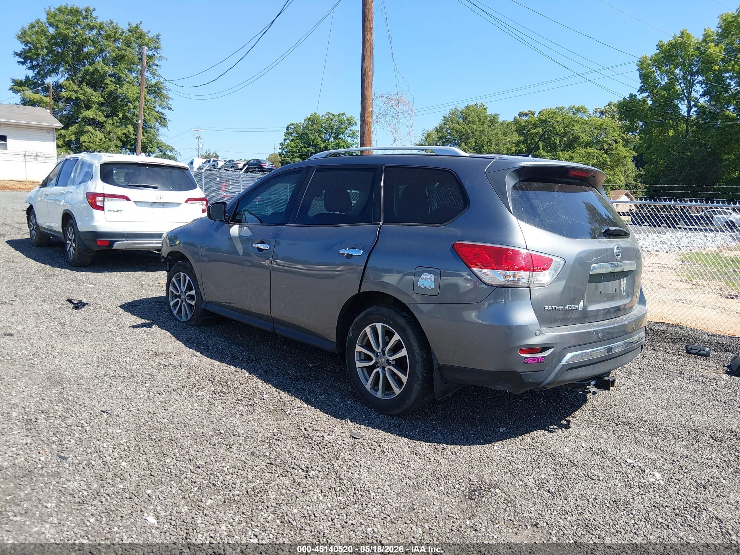 2015 Nissan Pathfinder Sv Серый vin: 5N1AR2MN5FC652143