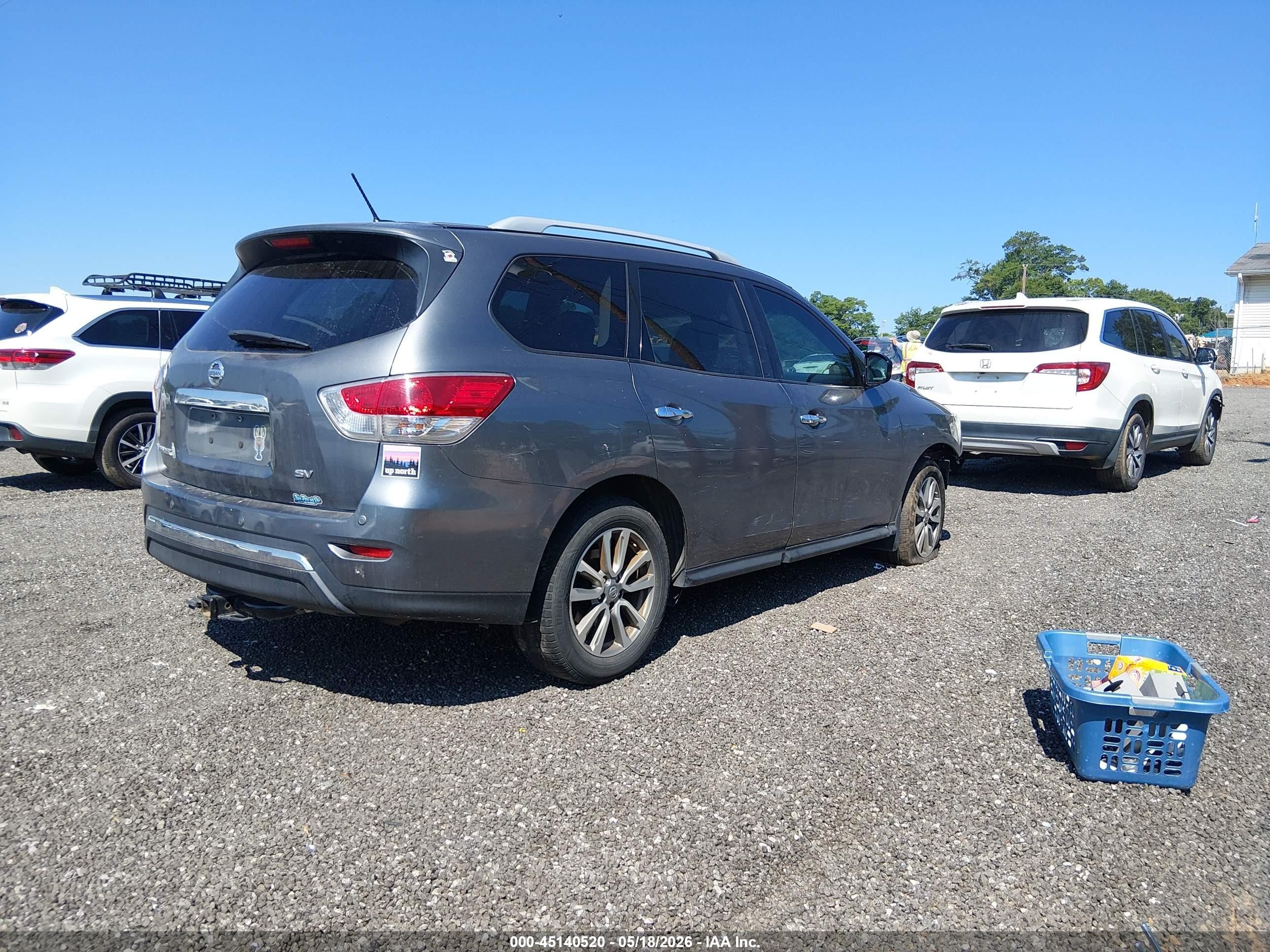 2015 Nissan Pathfinder Sv Серый vin: 5N1AR2MN5FC652143