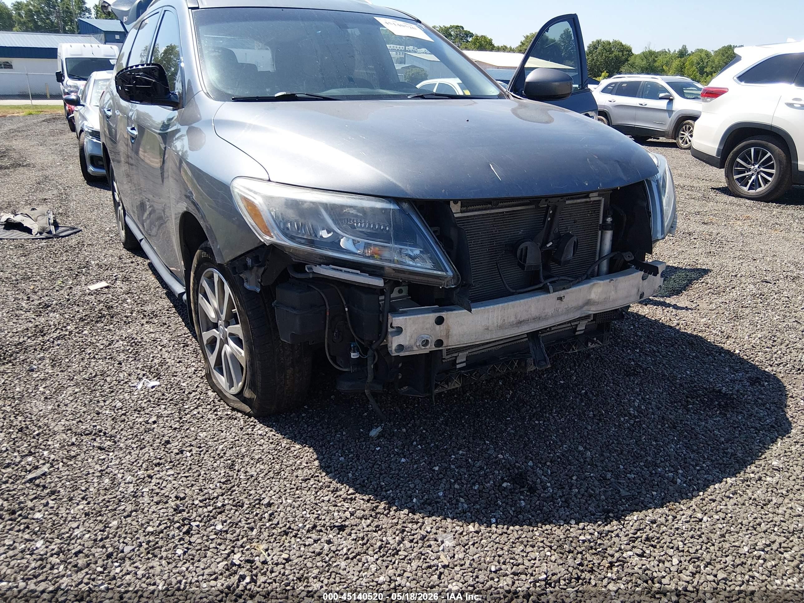 2015 Nissan Pathfinder Sv Серый vin: 5N1AR2MN5FC652143