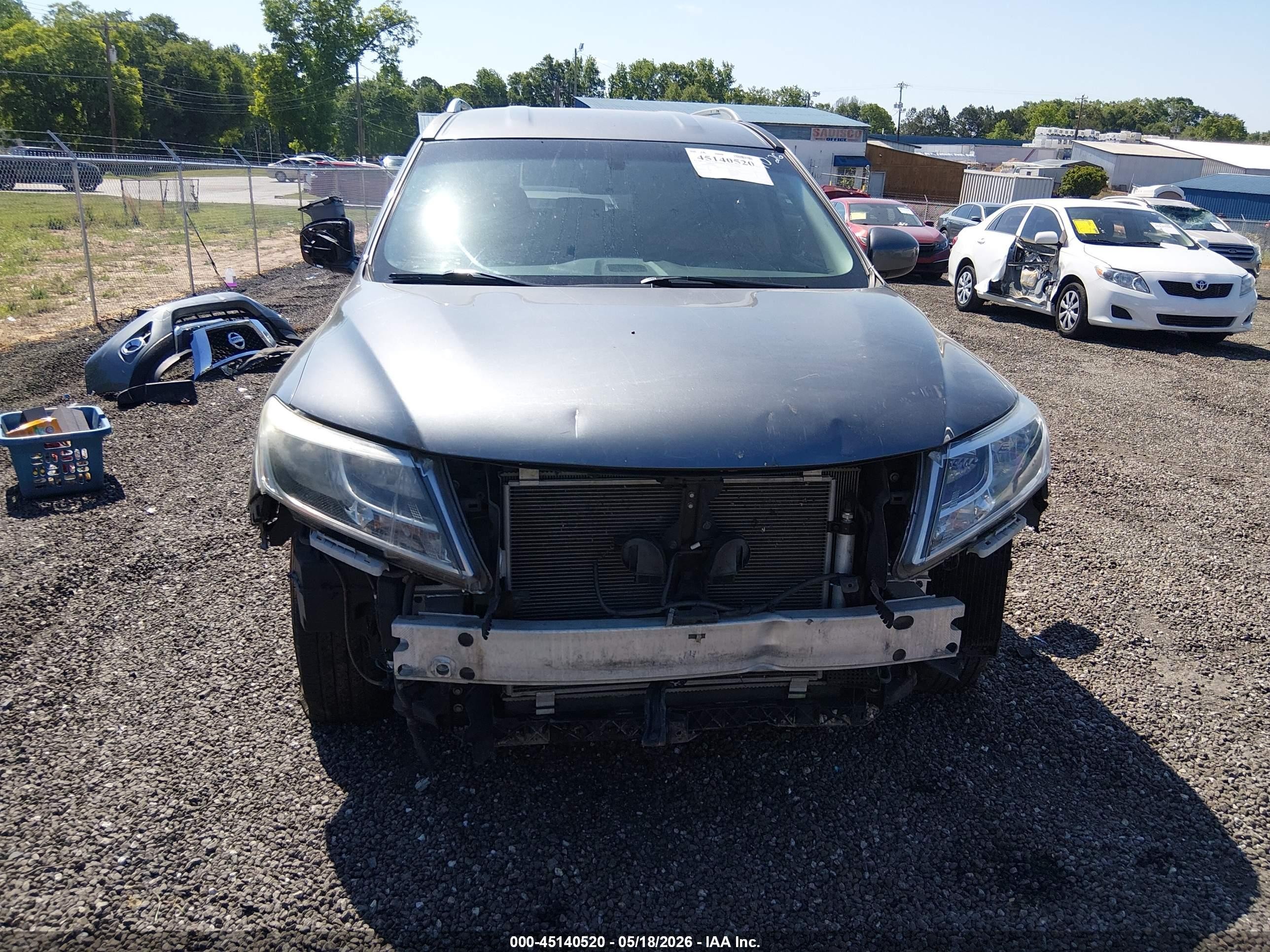 2015 Nissan Pathfinder Sv Серый vin: 5N1AR2MN5FC652143