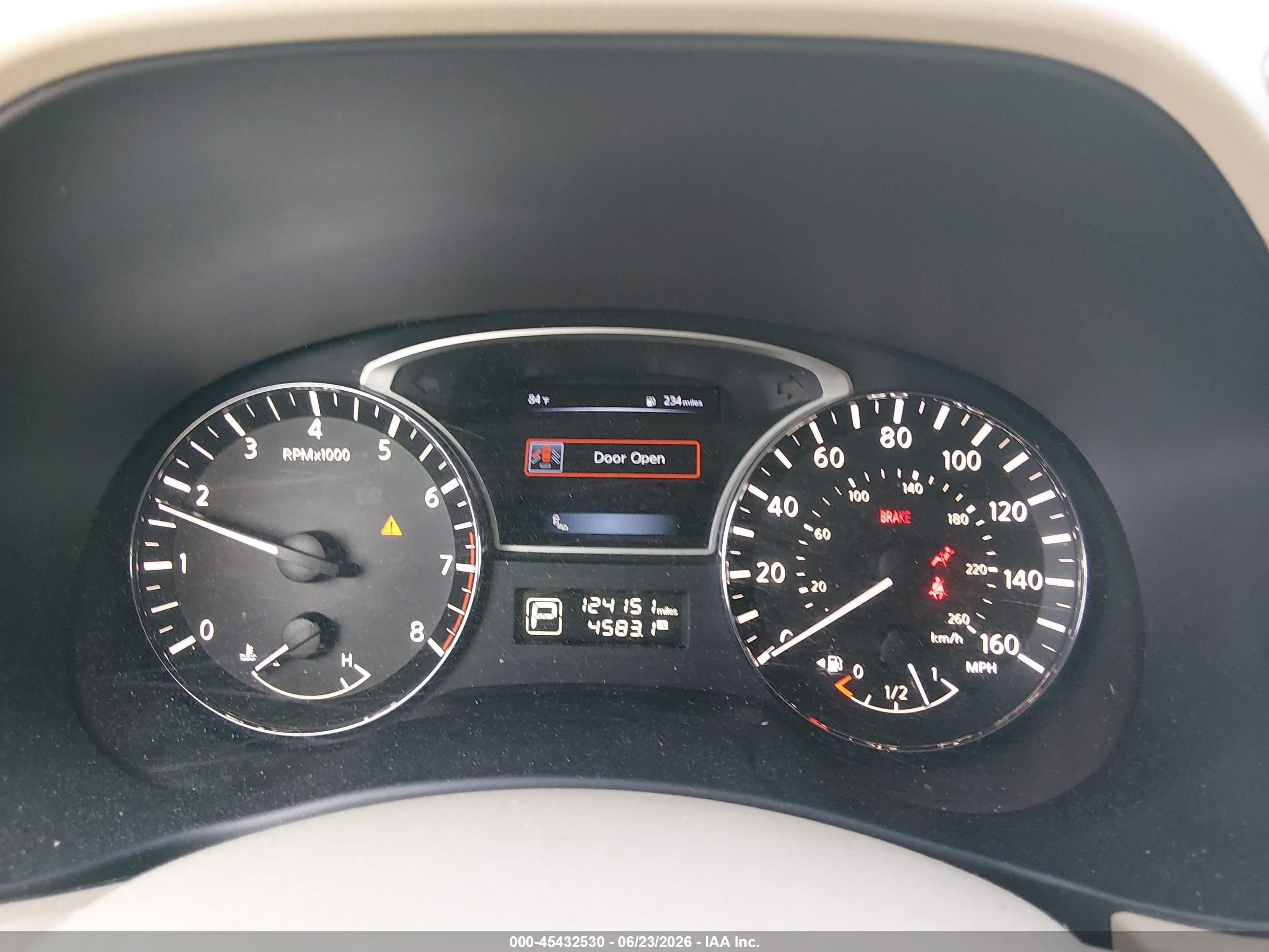 2015 Nissan Pathfinder Platinum Белый vin: 5N1AR2MN5FC656189