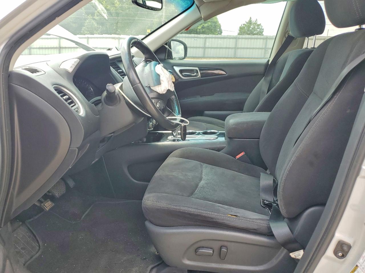 2015 Nissan Pathfinder Sv Silver vin: 5N1AR2MN5FC666074
