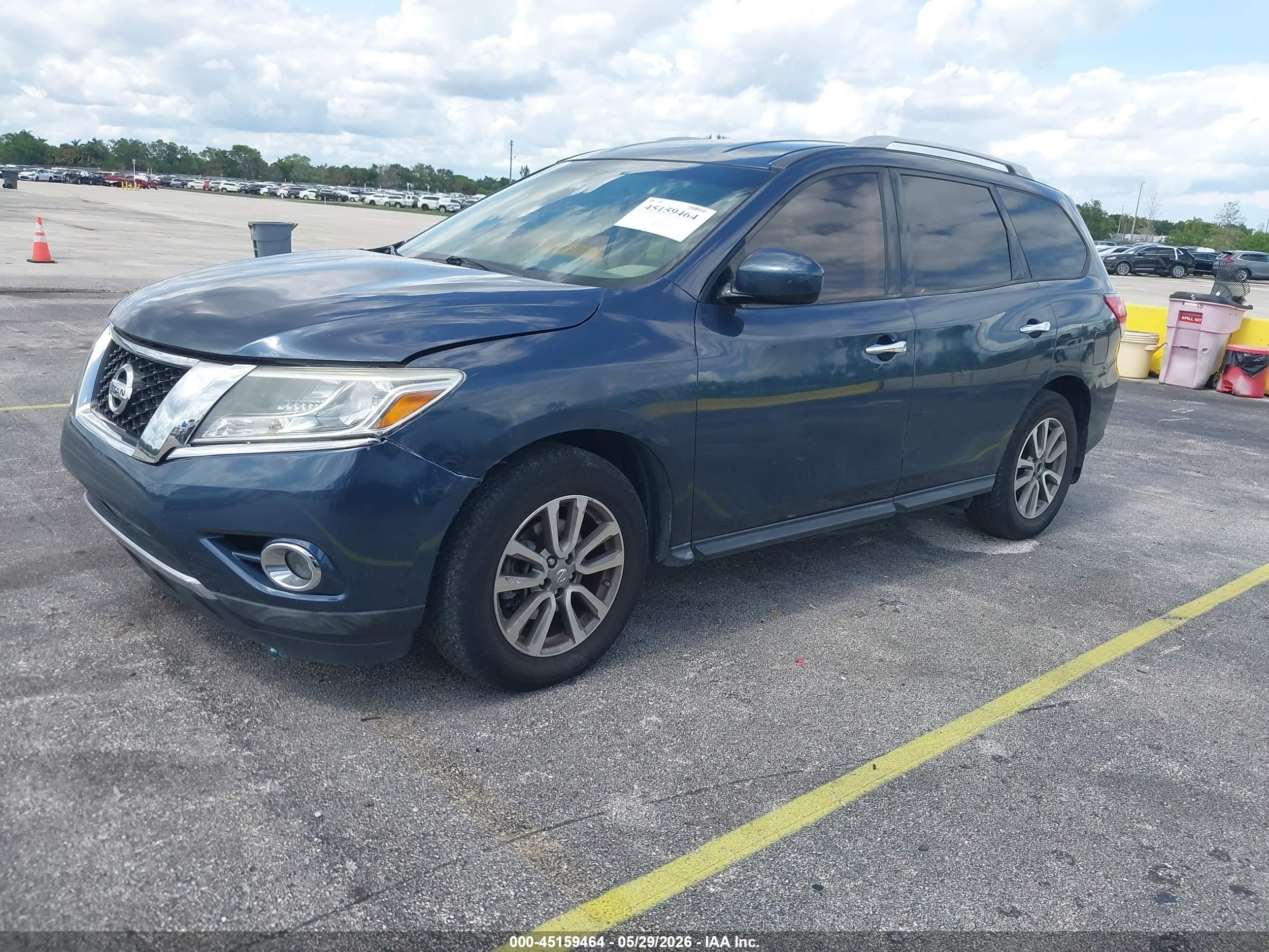 2015 Nissan Pathfinder Sv Blue vin: 5N1AR2MN5FC666592