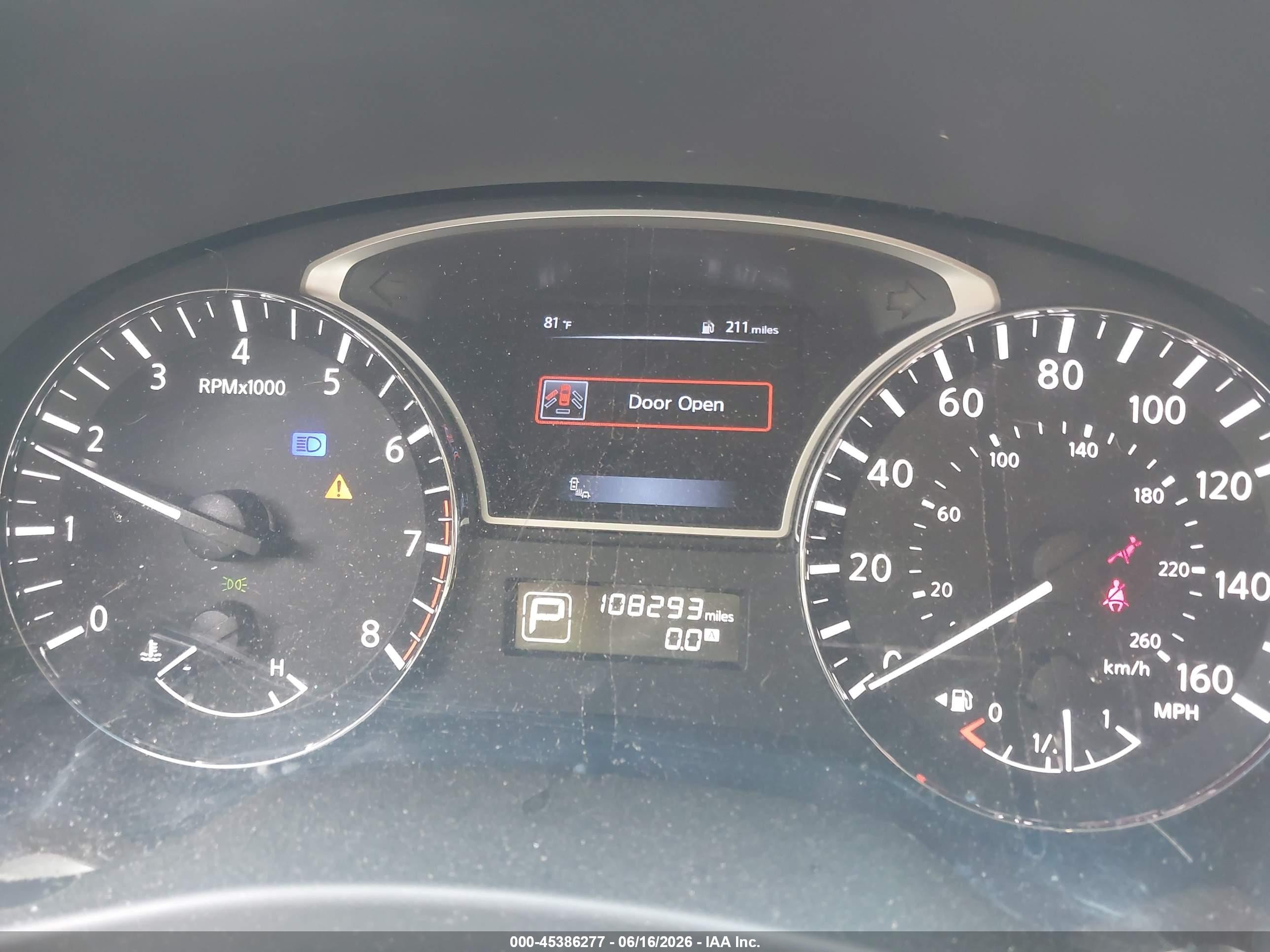 2015 Nissan Pathfinder Sl Красный vin: 5N1AR2MN5FC684641