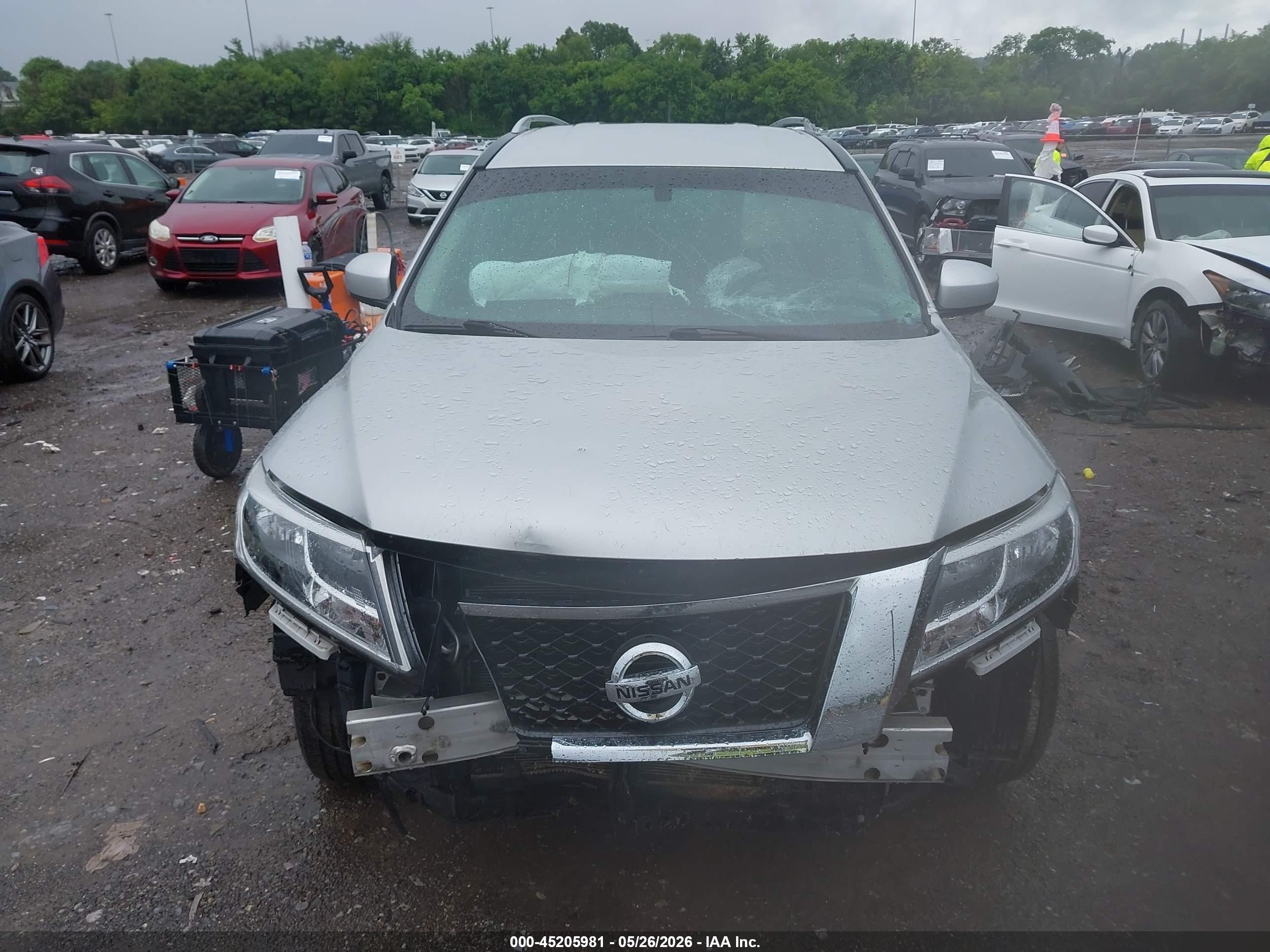 2015 Nissan Pathfinder Sv Silver vin: 5N1AR2MN5FC693520