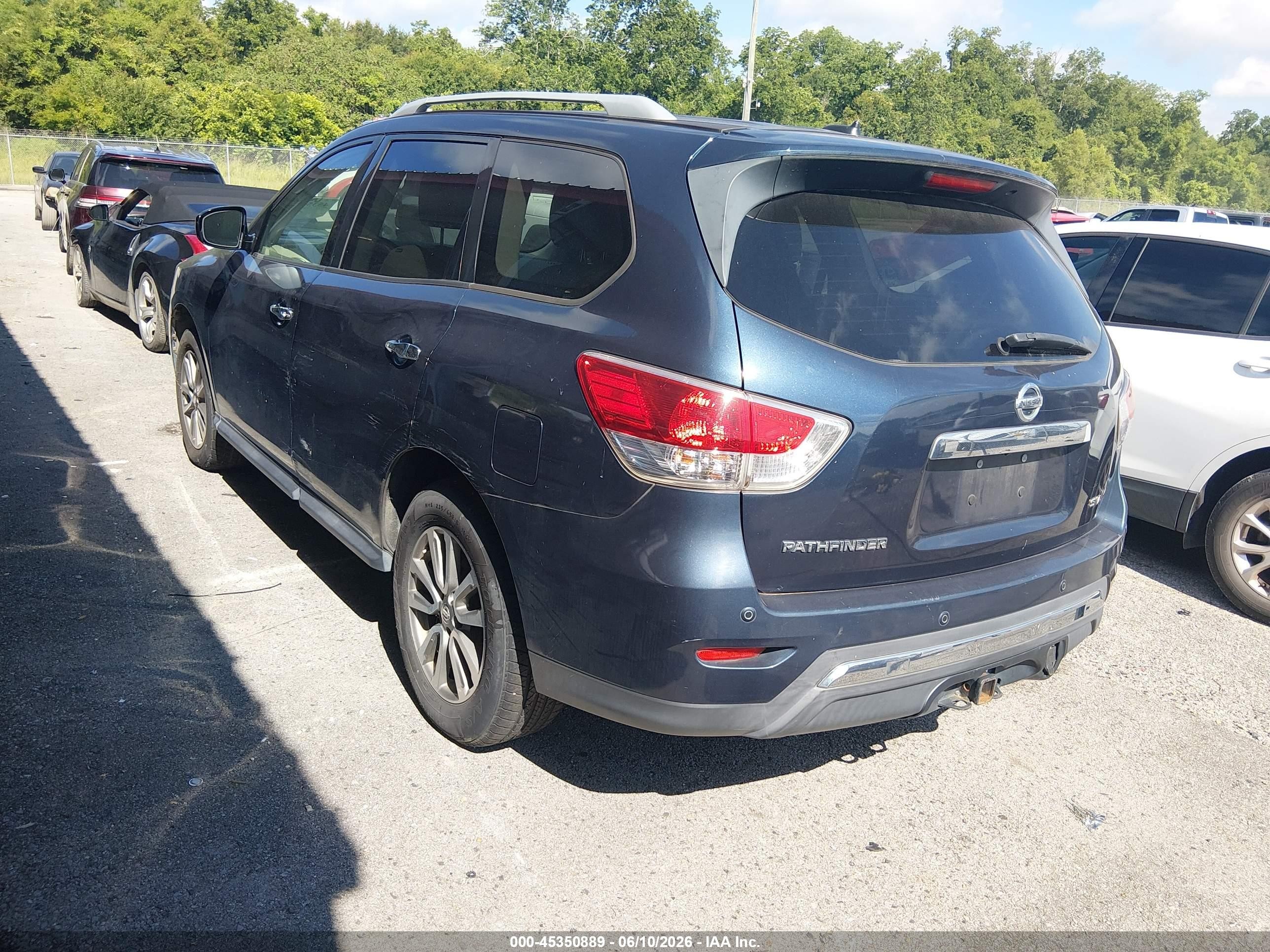 2013 Nissan Pathfinder Sv Black vin: 5N1AR2MN6DC663777