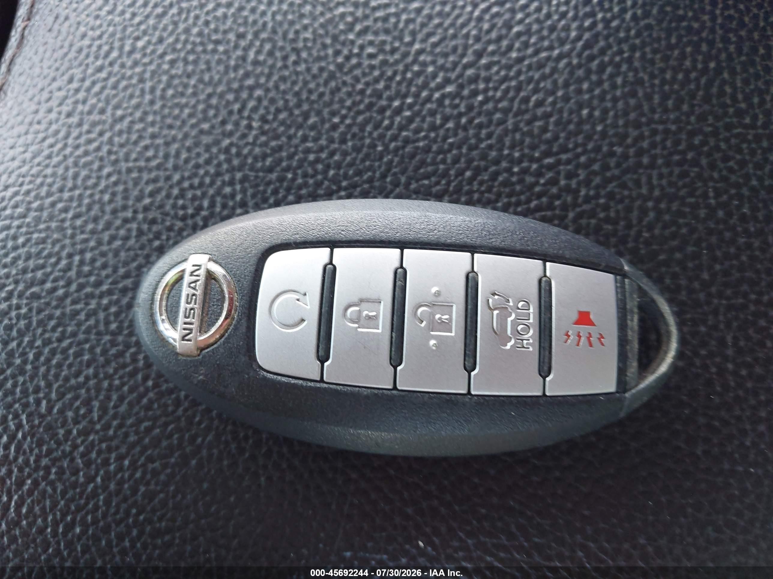 2013 Nissan Pathfinder Platinum Red vin: 5N1AR2MN6DC663830