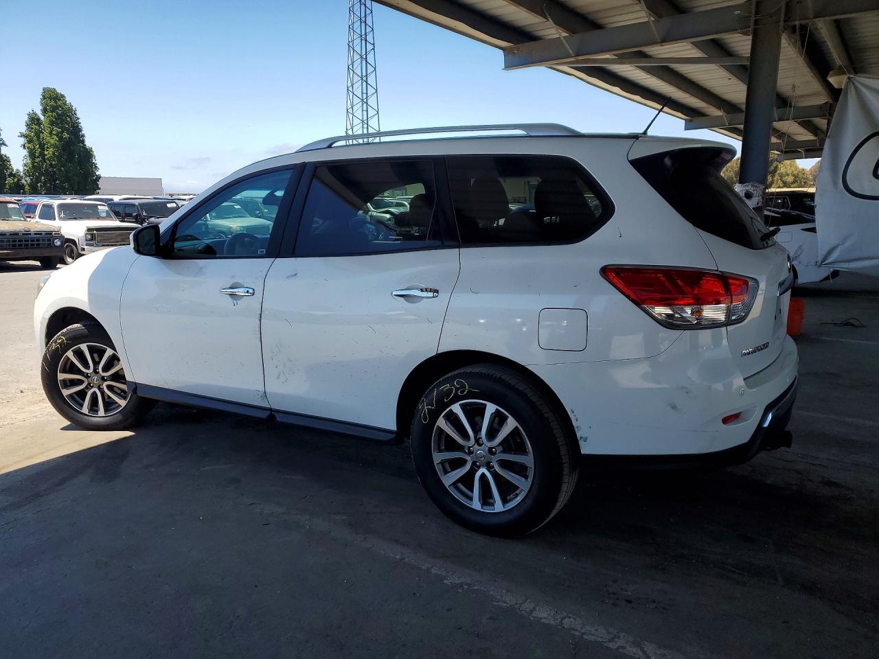 2013 Nissan Pathfinder S White vin: 5N1AR2MN6DC664413