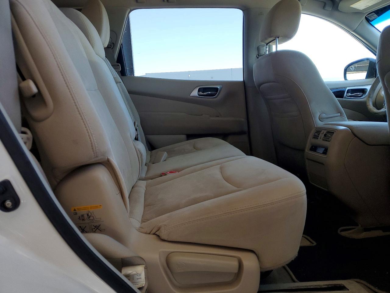 2013 Nissan Pathfinder S White vin: 5N1AR2MN6DC664413