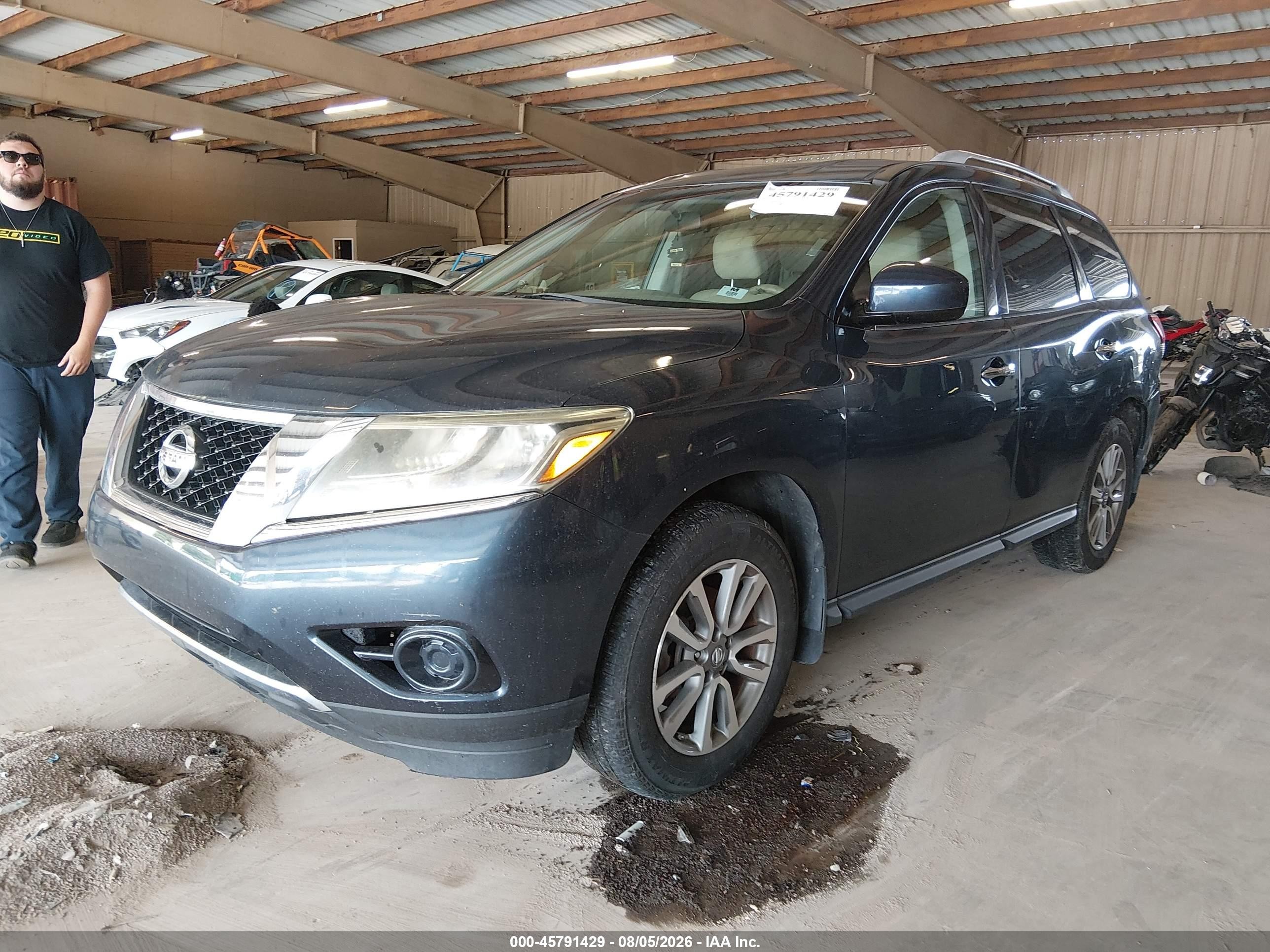 2013 Nissan Pathfinder Sv Blue vin: 5N1AR2MN6DC665092