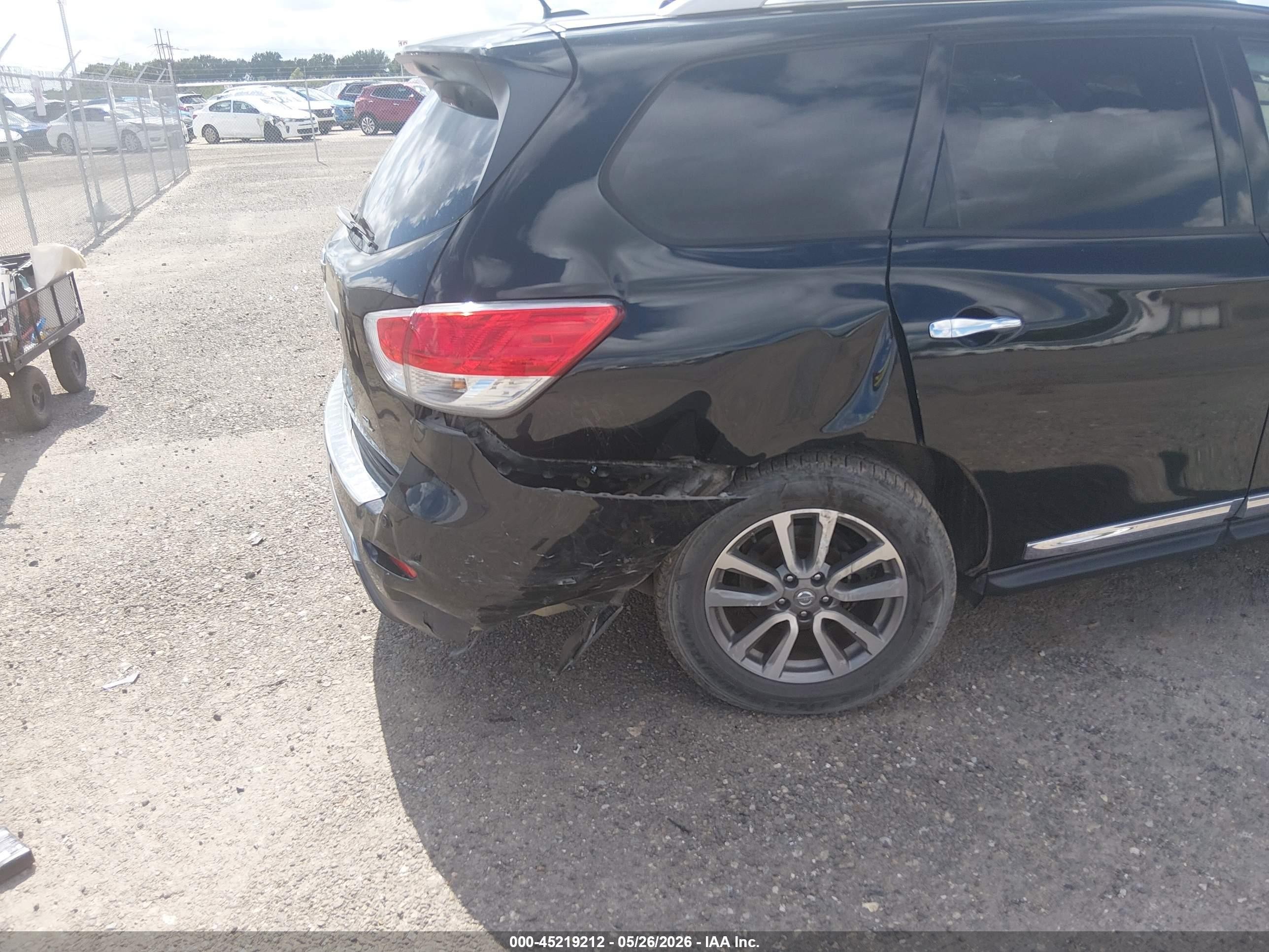 2013 Nissan Pathfinder Sl Black vin: 5N1AR2MN6DC677940