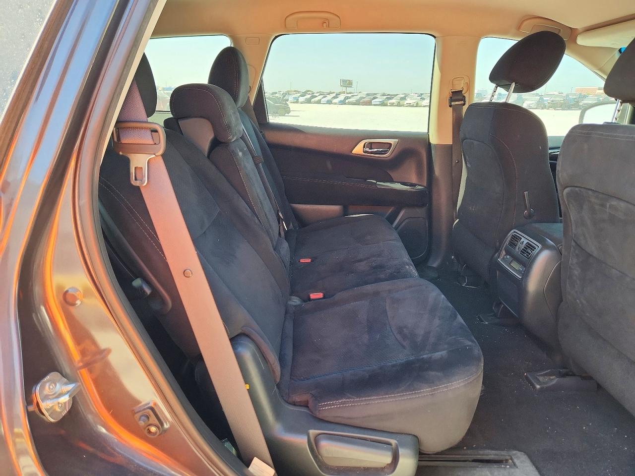 2014 Nissan Pathfinder Sv Серый vin: 5N1AR2MN6EC634149