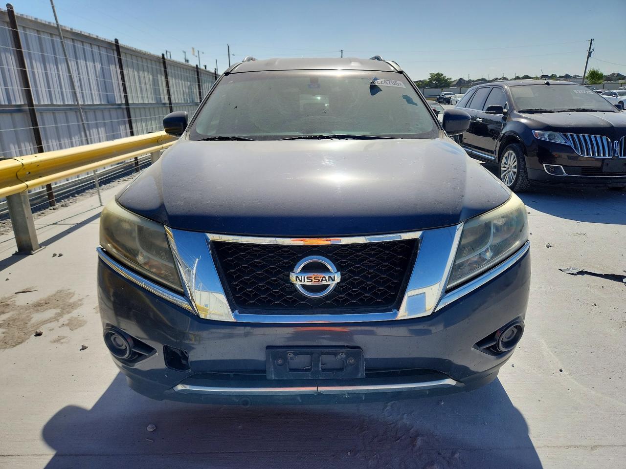 2014 Nissan Pathfinder Sv Серый vin: 5N1AR2MN6EC634149