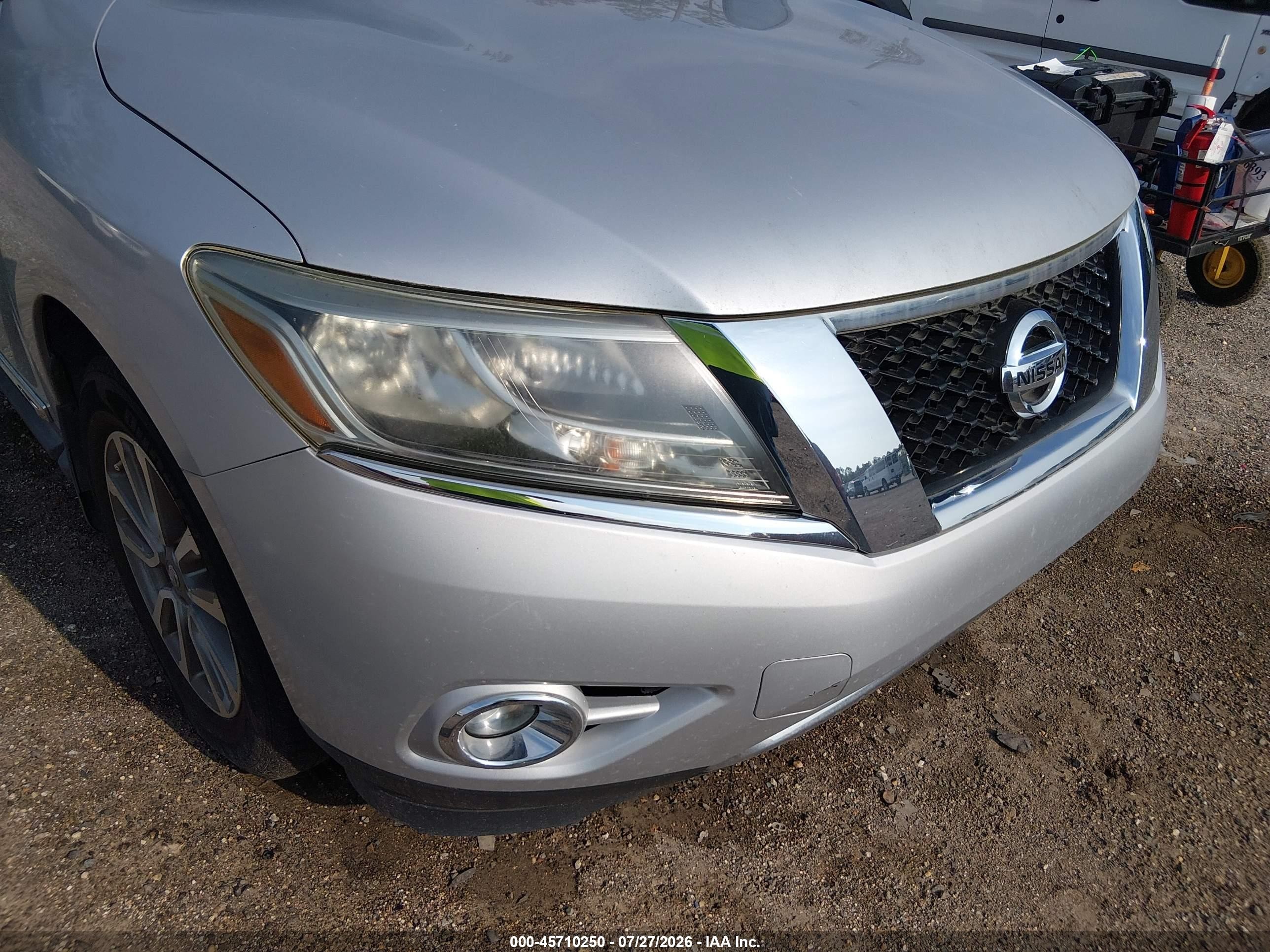 2014 Nissan Pathfinder S/sv/sl/platinum Silver vin: 5N1AR2MN6EC634930