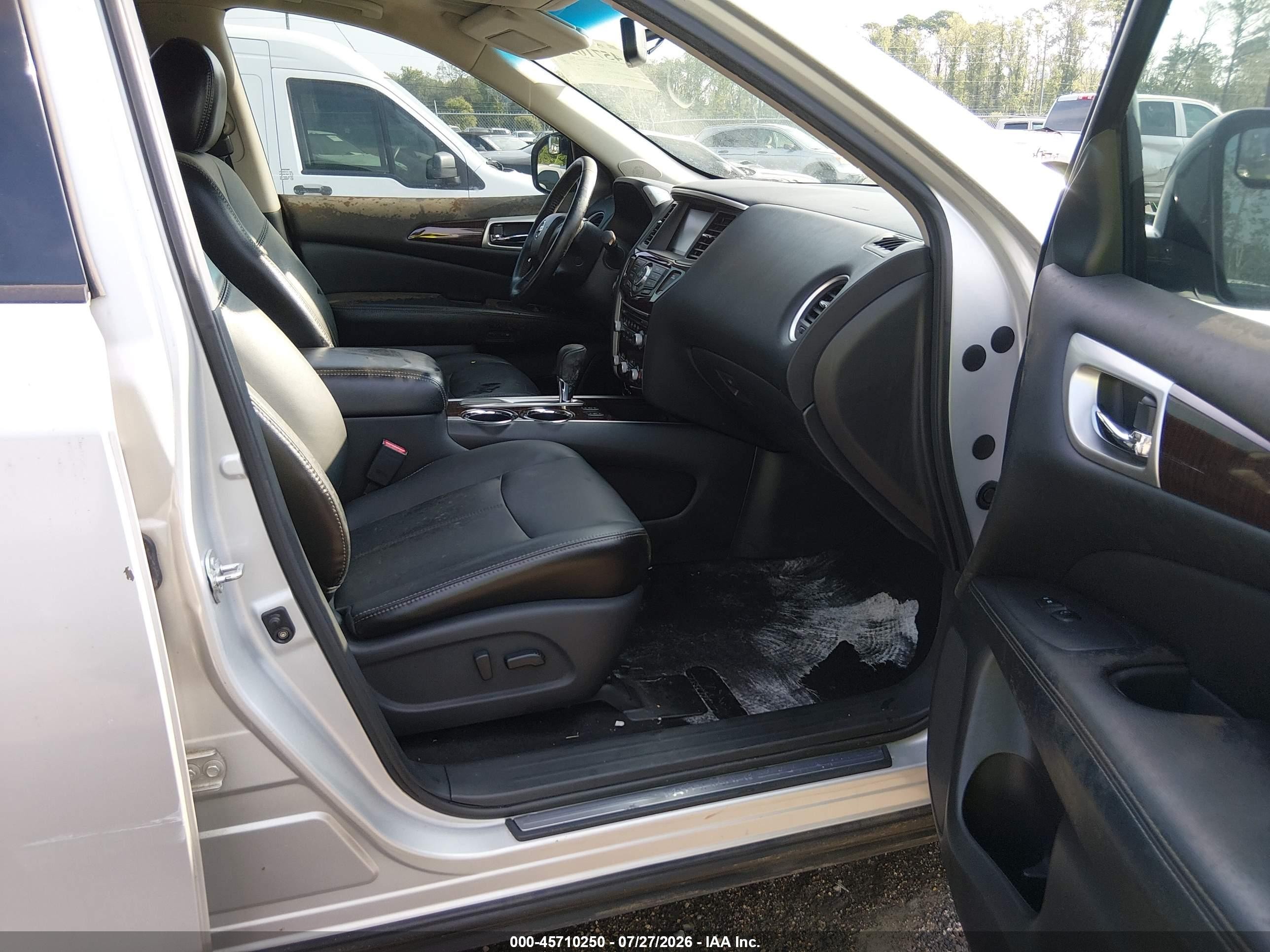 2014 Nissan Pathfinder S/sv/sl/platinum Silver vin: 5N1AR2MN6EC634930