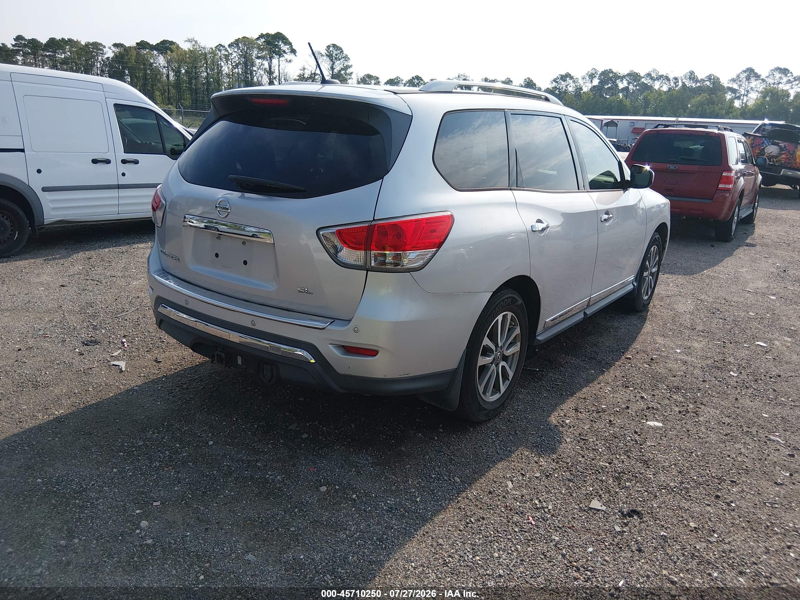 2014 Nissan Pathfinder S/sv/sl/platinum Silver vin: 5N1AR2MN6EC634930