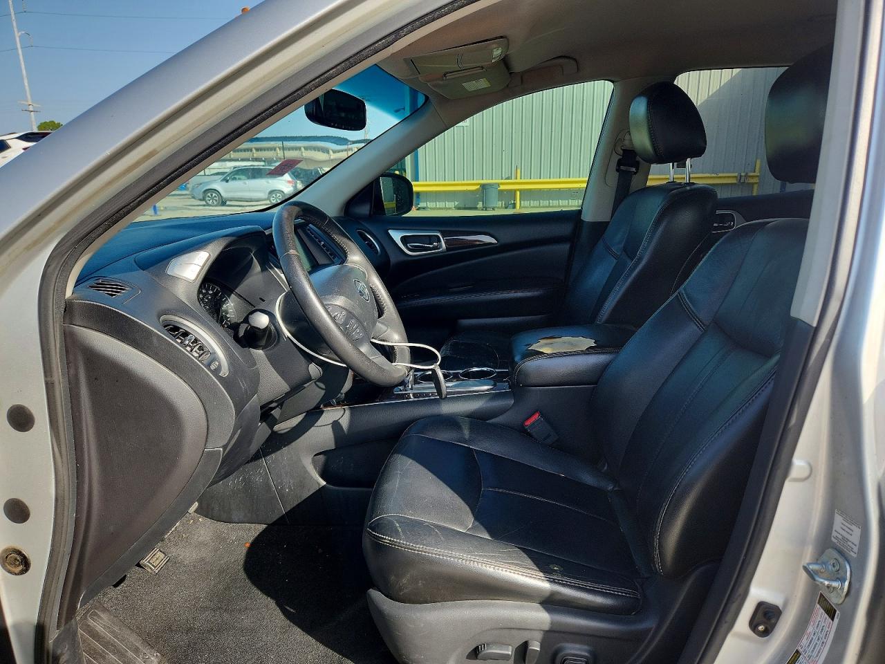 2014 Nissan Pathfinder Sl Silver vin: 5N1AR2MN6EC637987