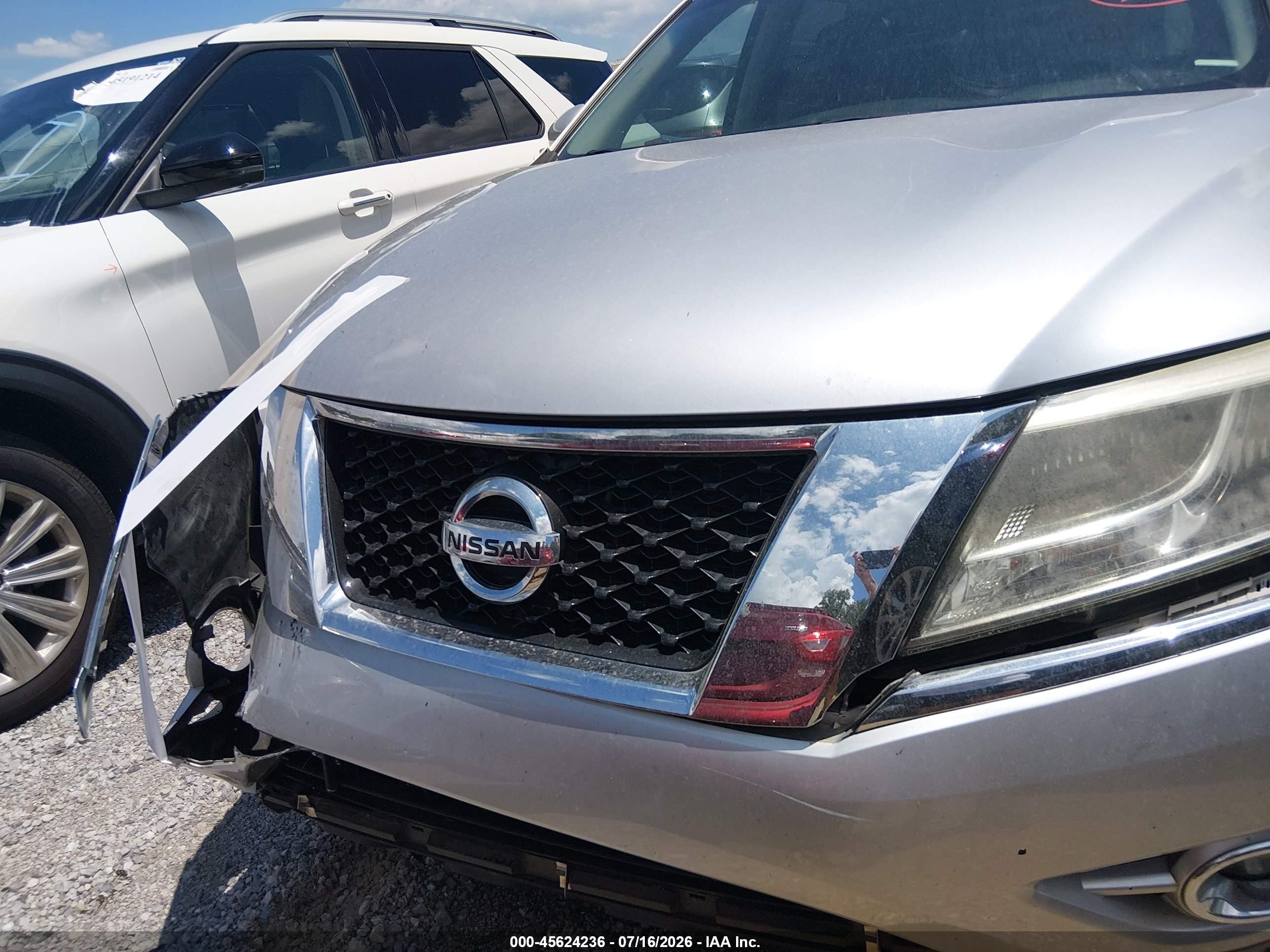 2014 Nissan Pathfinder Sl Серебряный vin: 5N1AR2MN6EC673128