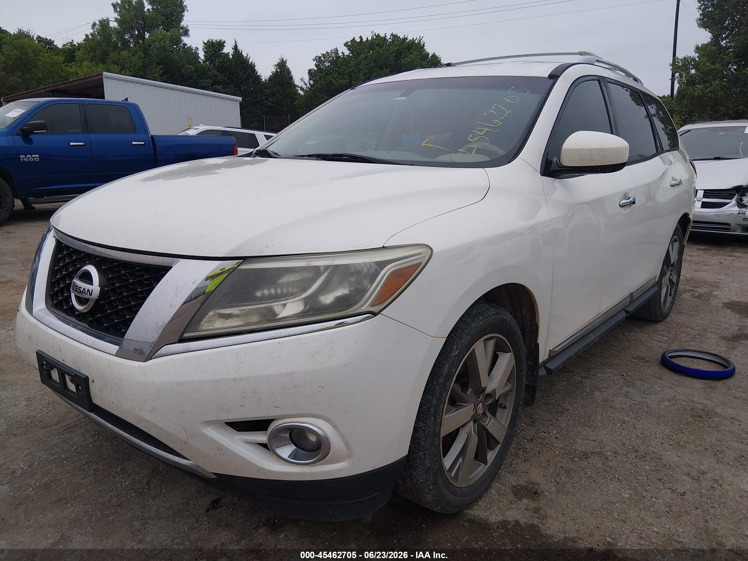 2014 Nissan Pathfinder Platinum Белый vin: 5N1AR2MN6EC686817