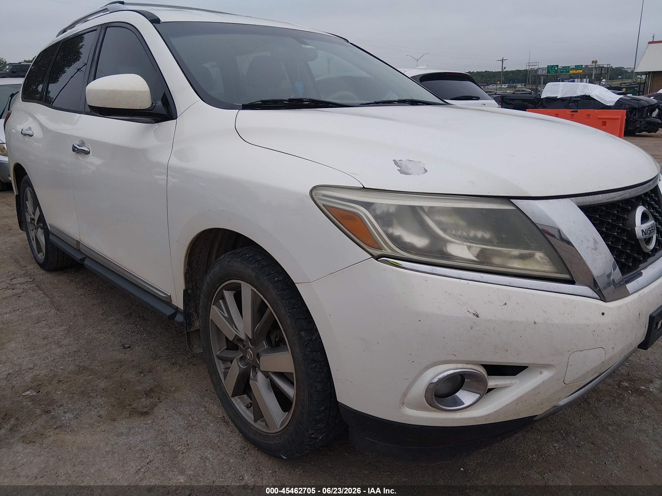 2014 Nissan Pathfinder Platinum Белый vin: 5N1AR2MN6EC686817