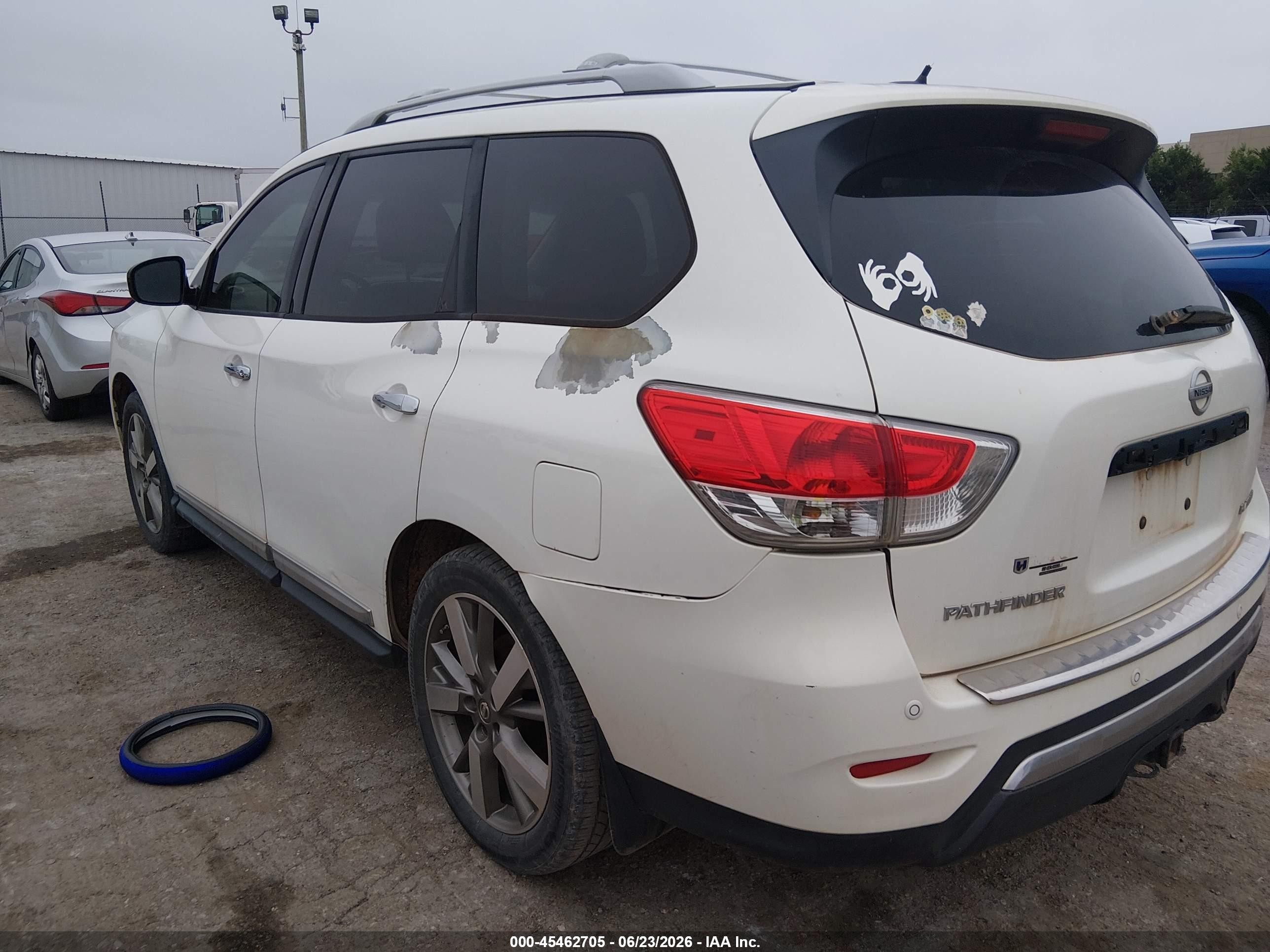 2014 Nissan Pathfinder Platinum Белый vin: 5N1AR2MN6EC686817