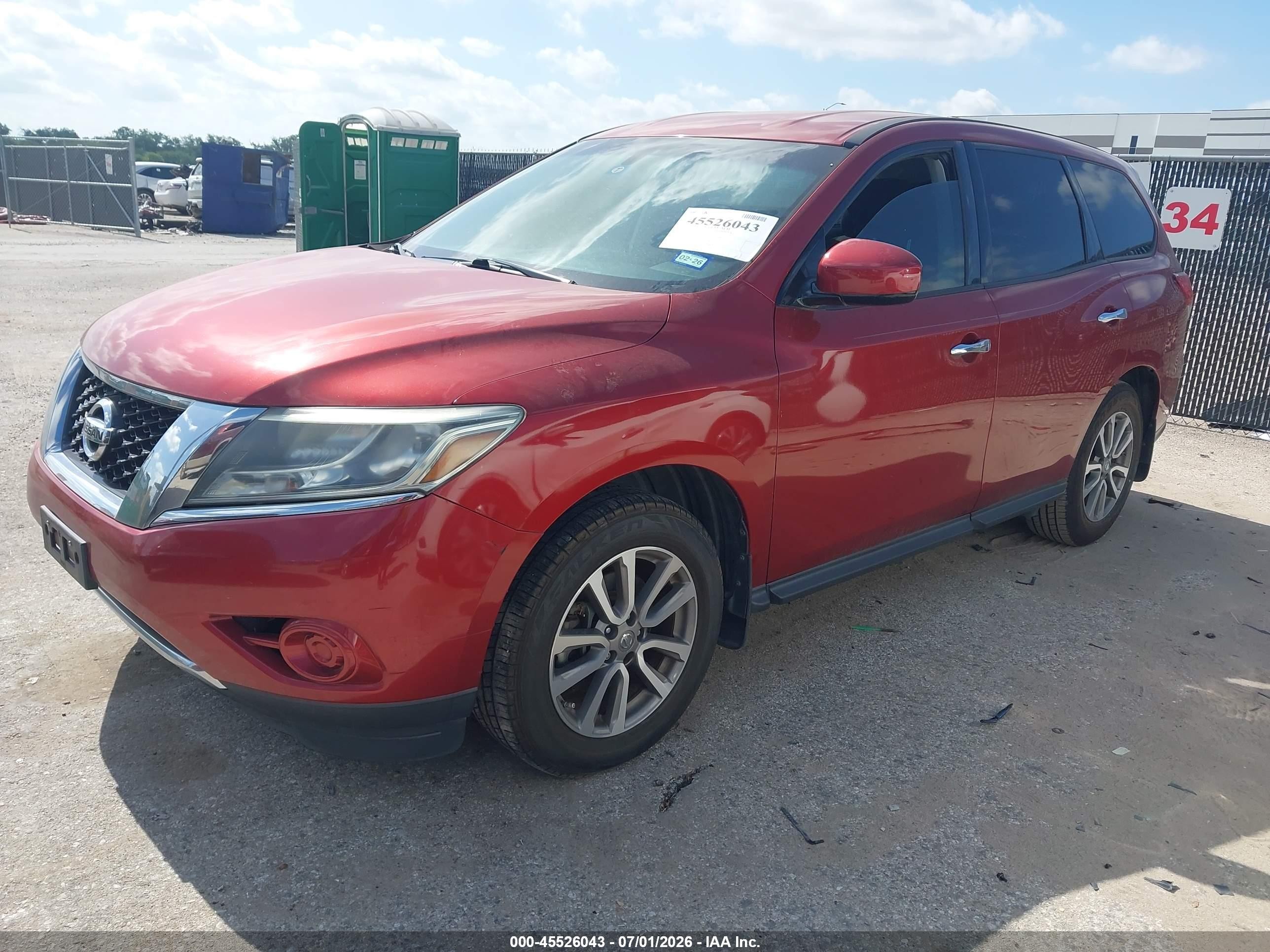 2014 Nissan Pathfinder S Red vin: 5N1AR2MN6EC718875