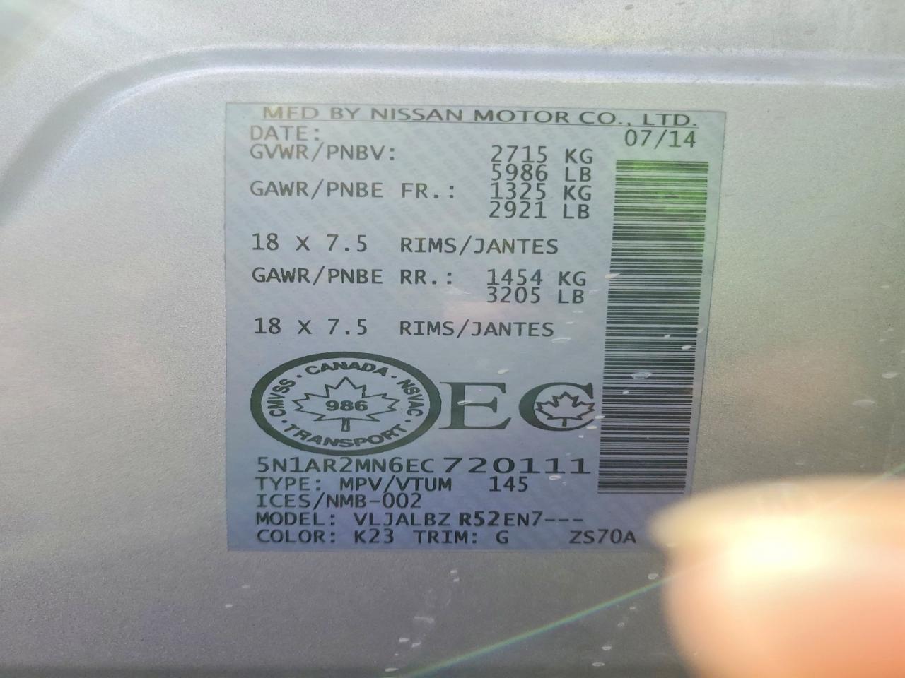 2014 Nissan Pathfinder S Silver vin: 5N1AR2MN6EC720111