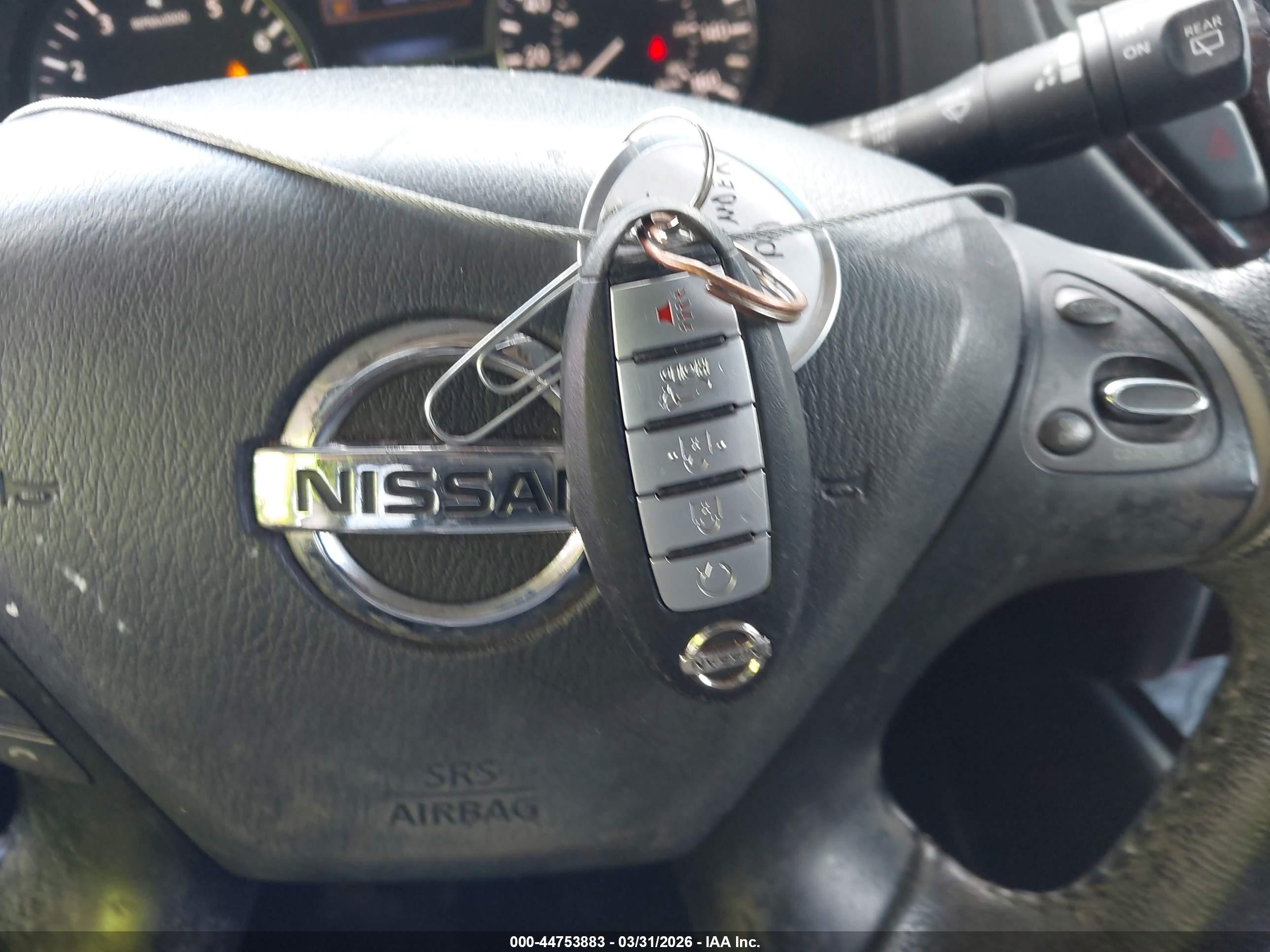 2015 Nissan Pathfinder Sl Silver vin: 5N1AR2MN6FC620415