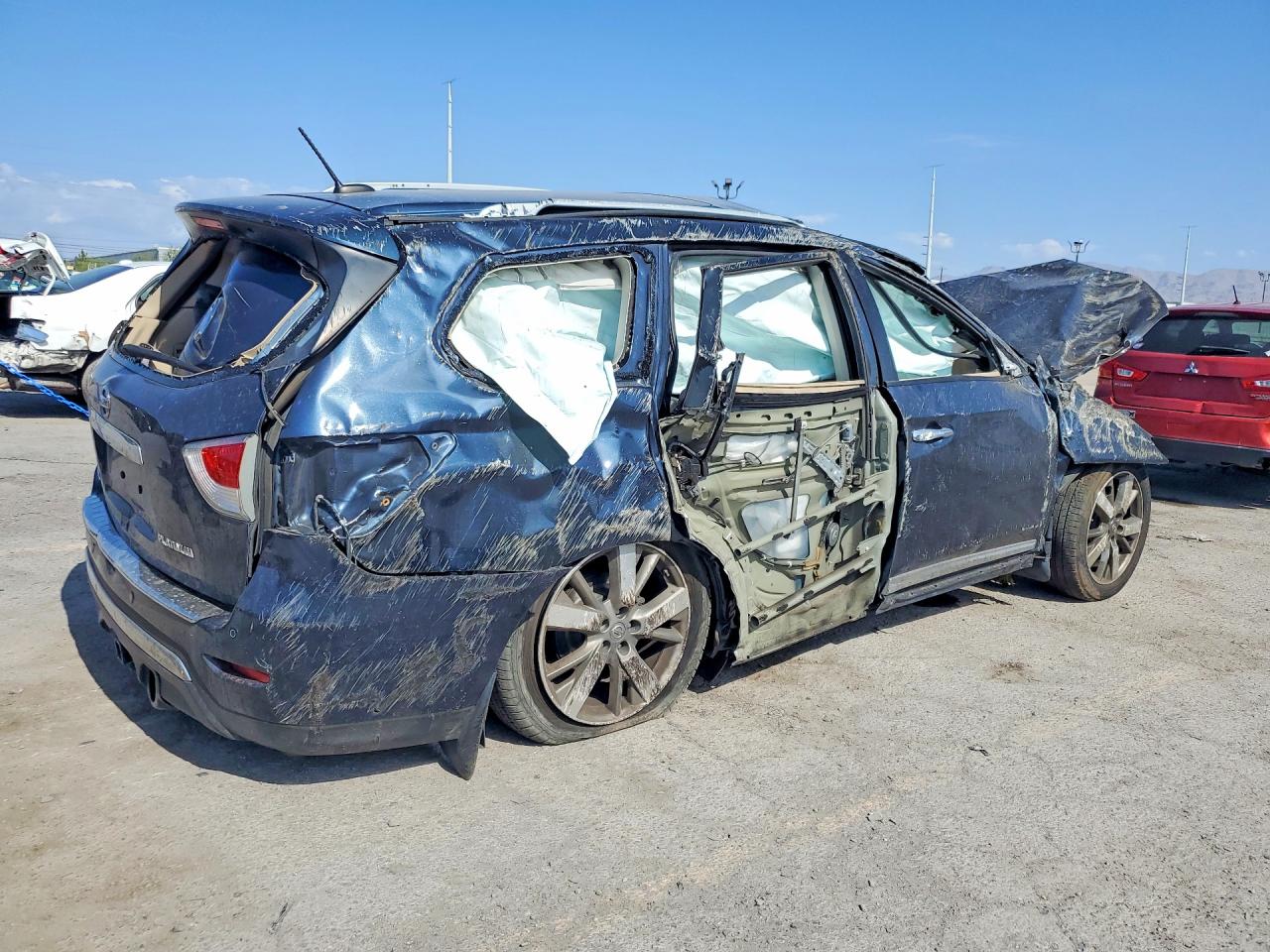 2015 Nissan Pathfinder S Синий vin: 5N1AR2MN6FC640020