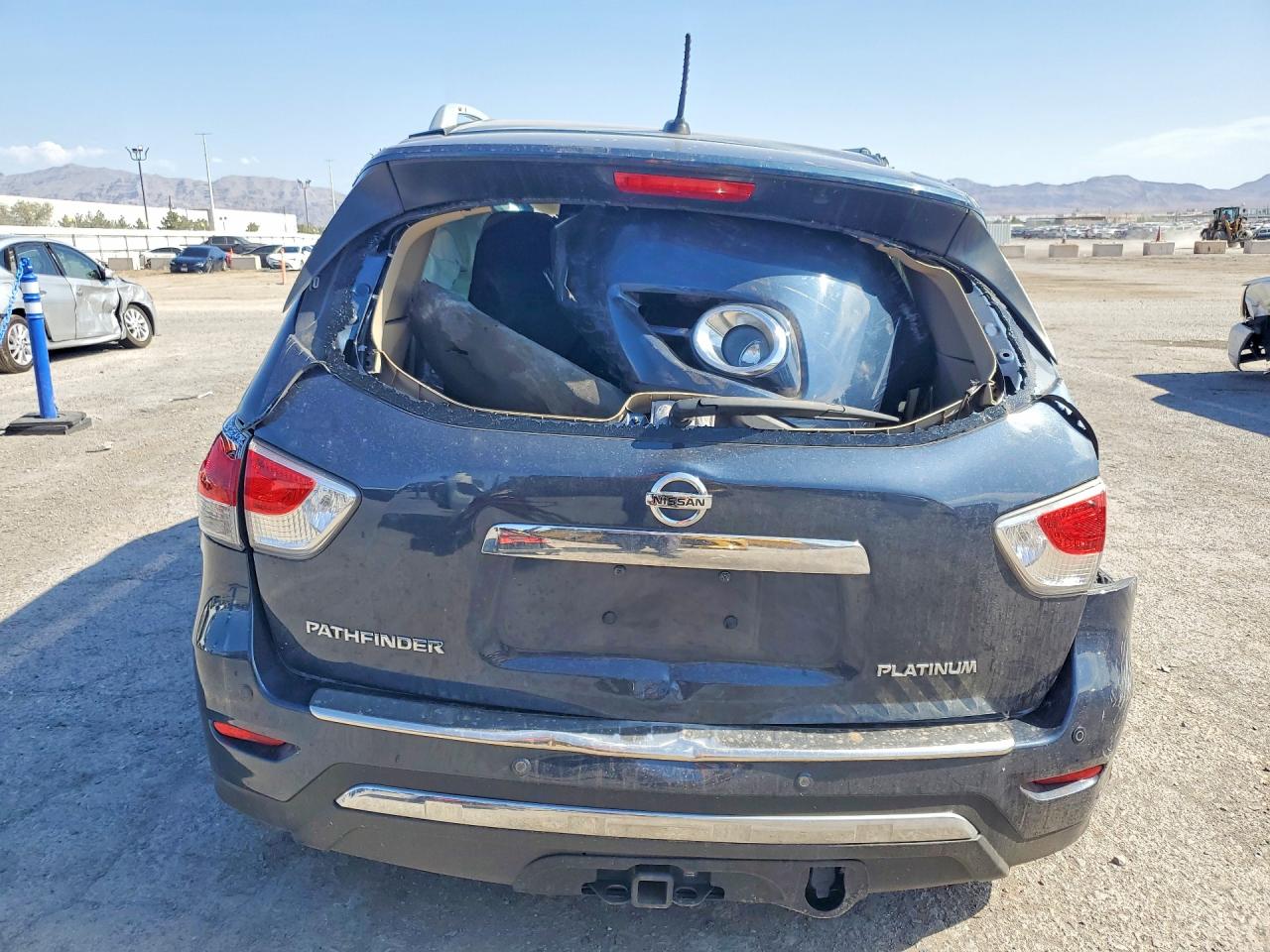 2015 Nissan Pathfinder S Синий vin: 5N1AR2MN6FC640020