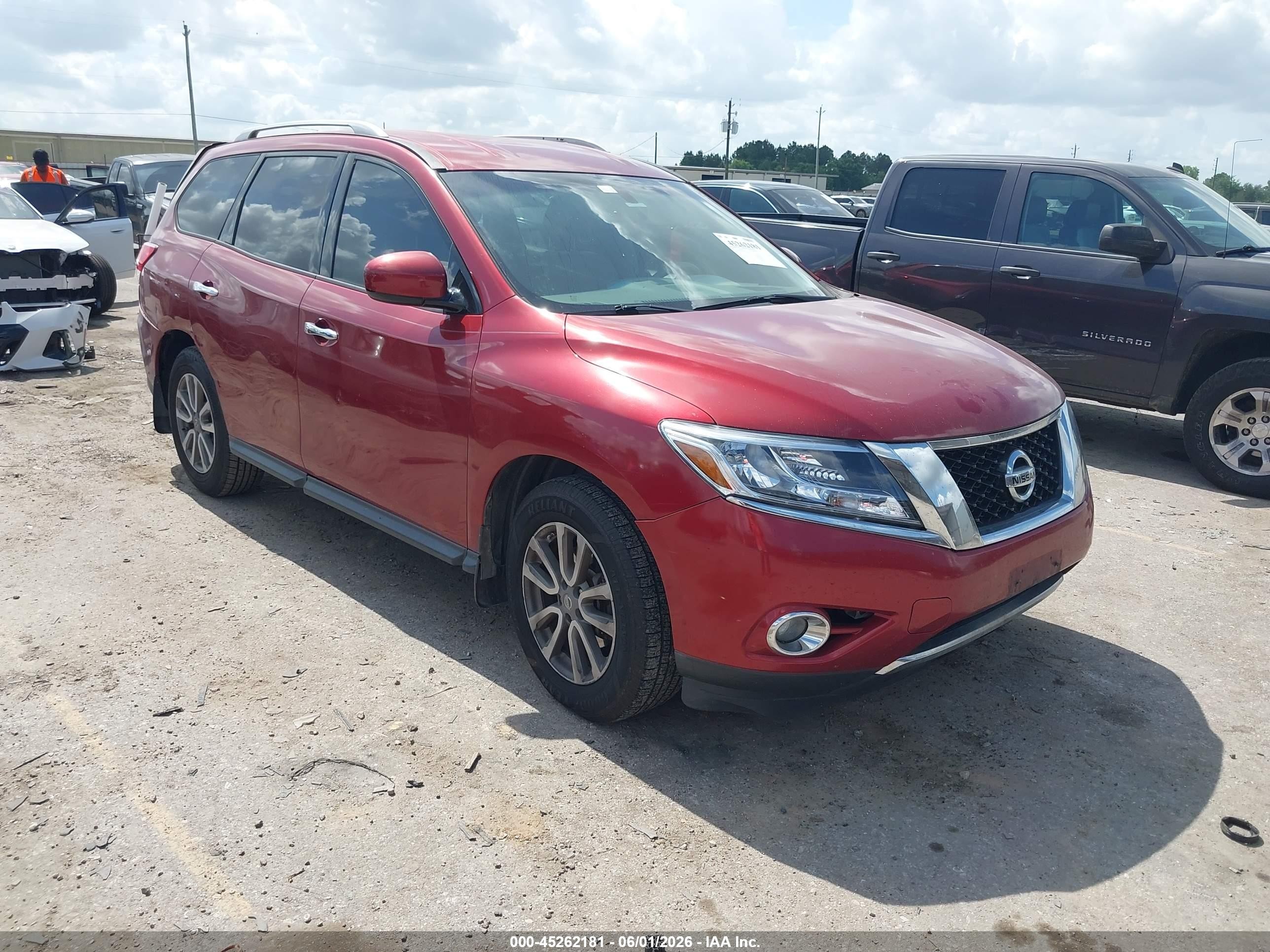 2015 Nissan Pathfinder Sv Red vin: 5N1AR2MN6FC643855