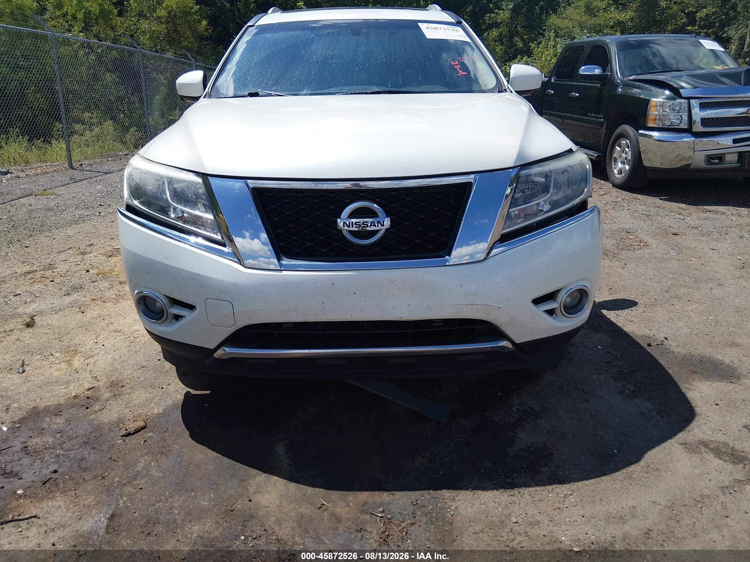 2015 Nissan Pathfinder Platinum White vin: 5N1AR2MN6FC656847