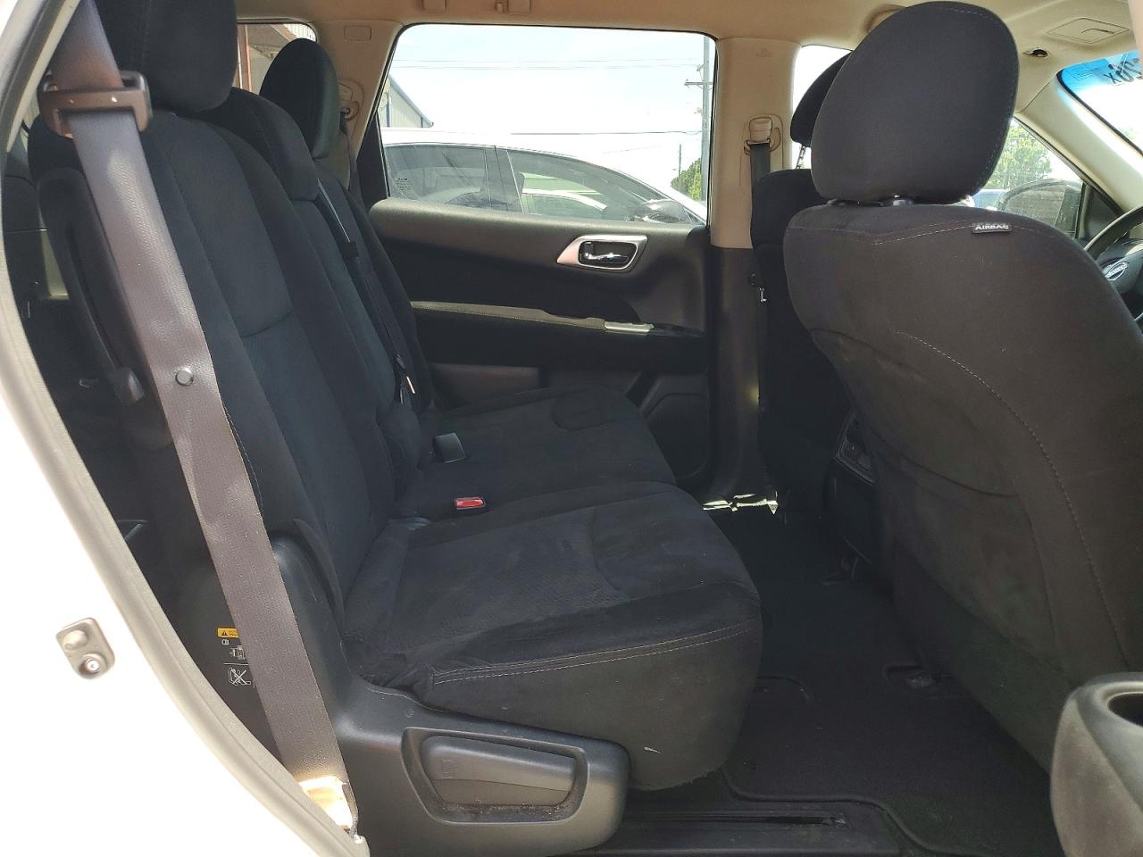 2015 Nissan Pathfinder S White vin: 5N1AR2MN6FC681120