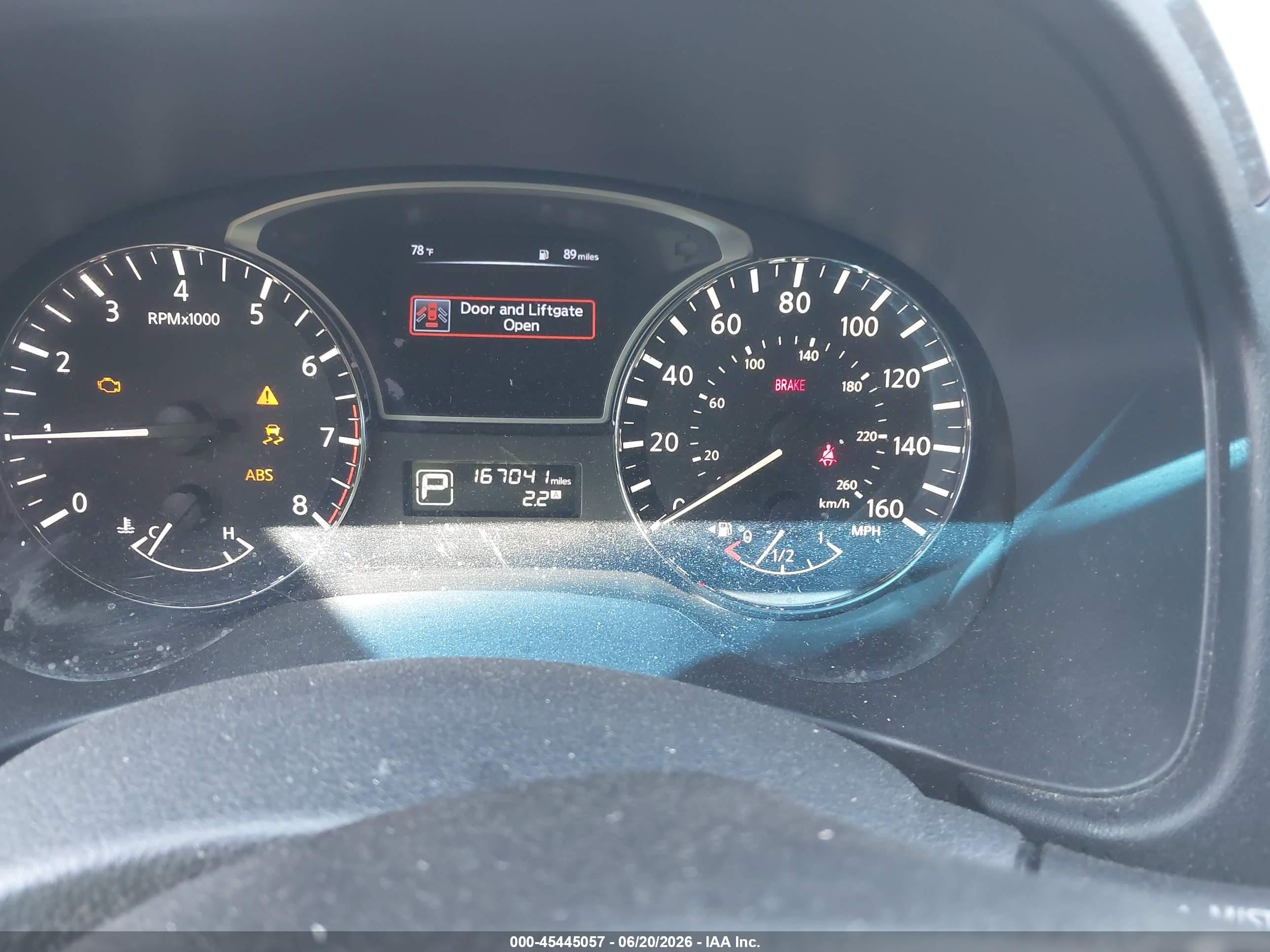 2015 Nissan Pathfinder Sv Silver vin: 5N1AR2MN6FC698015