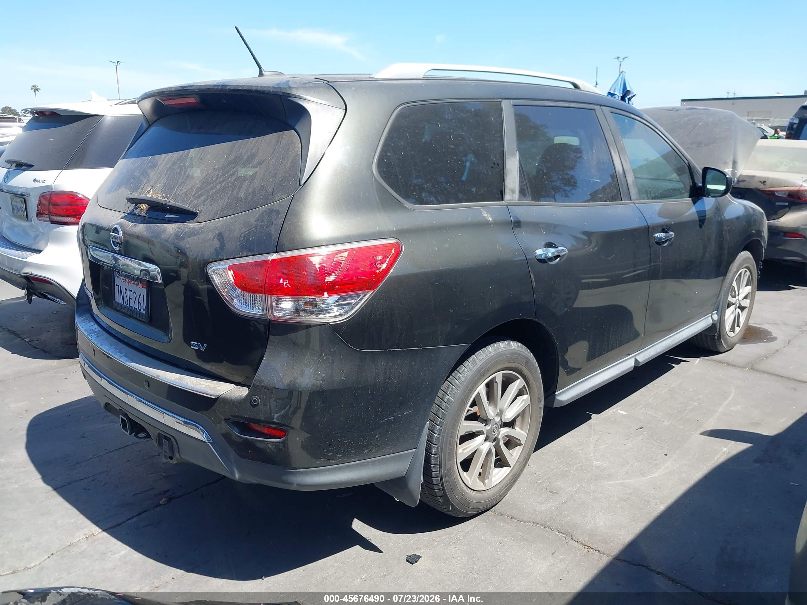 2015 Nissan Pathfinder Sv Green vin: 5N1AR2MN6FC702502