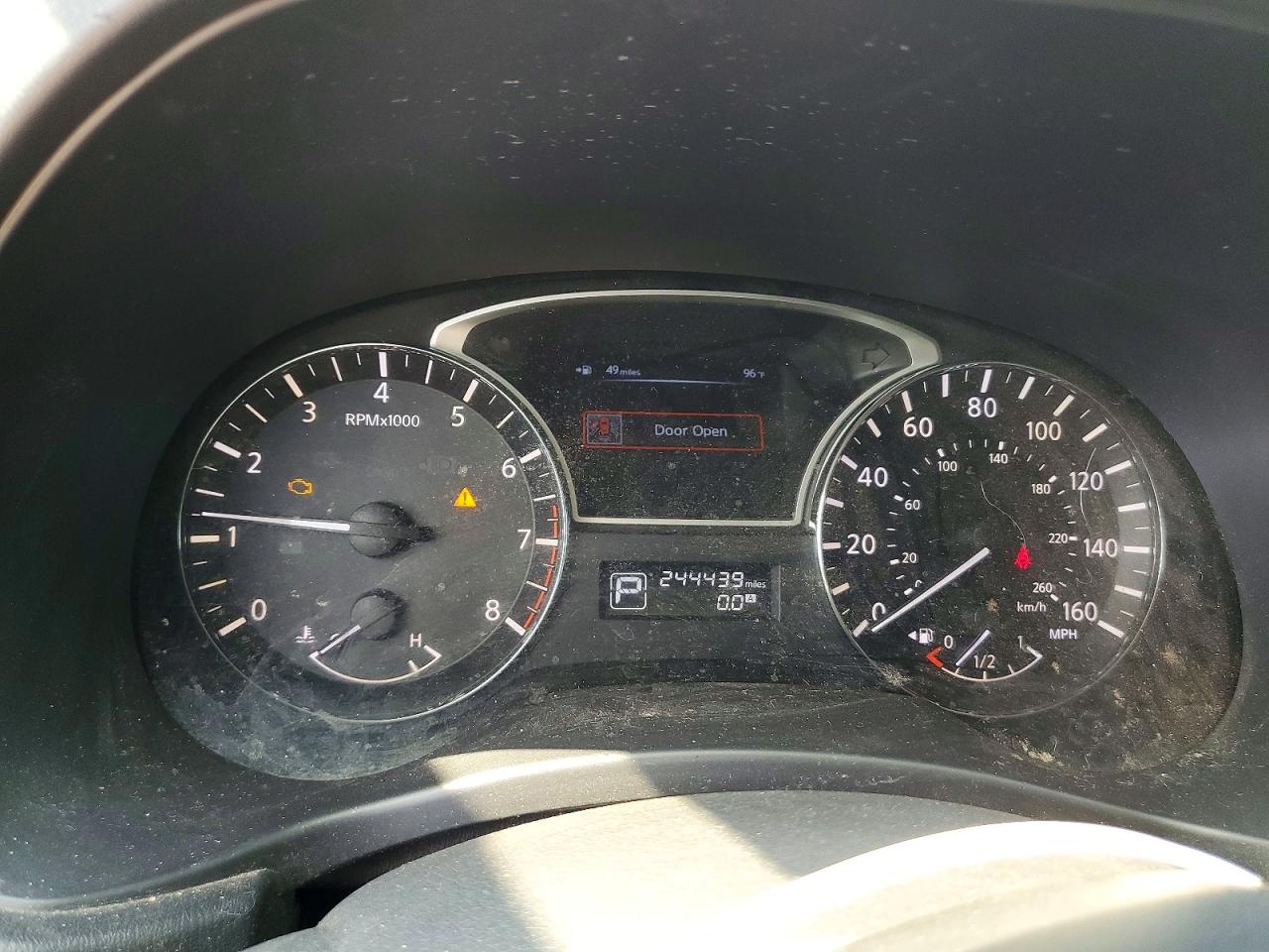 2013 Nissan Pathfinder S Silver vin: 5N1AR2MN7DC608321