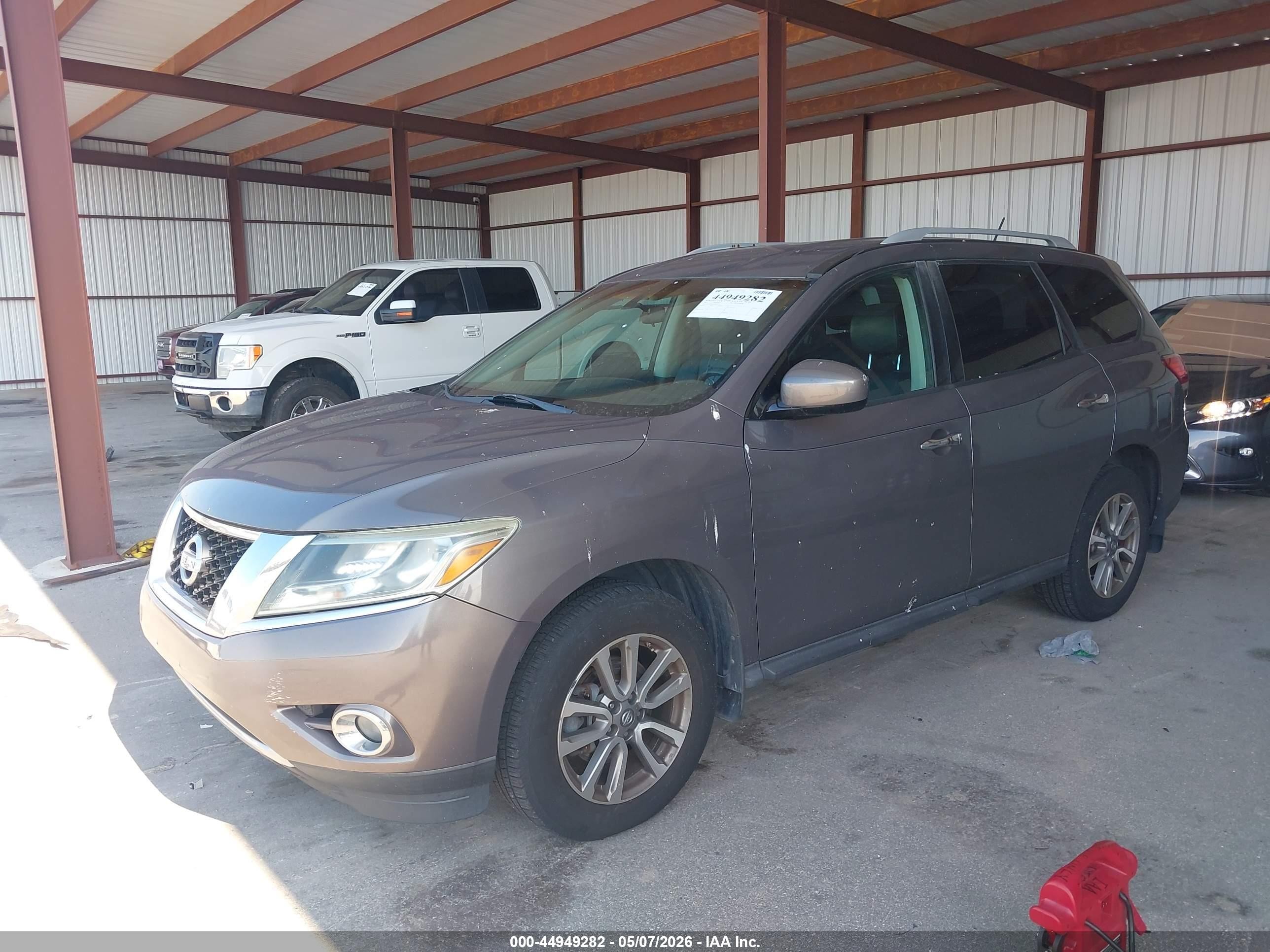 2013 Nissan Pathfinder Sv Gray vin: 5N1AR2MN7DC613275