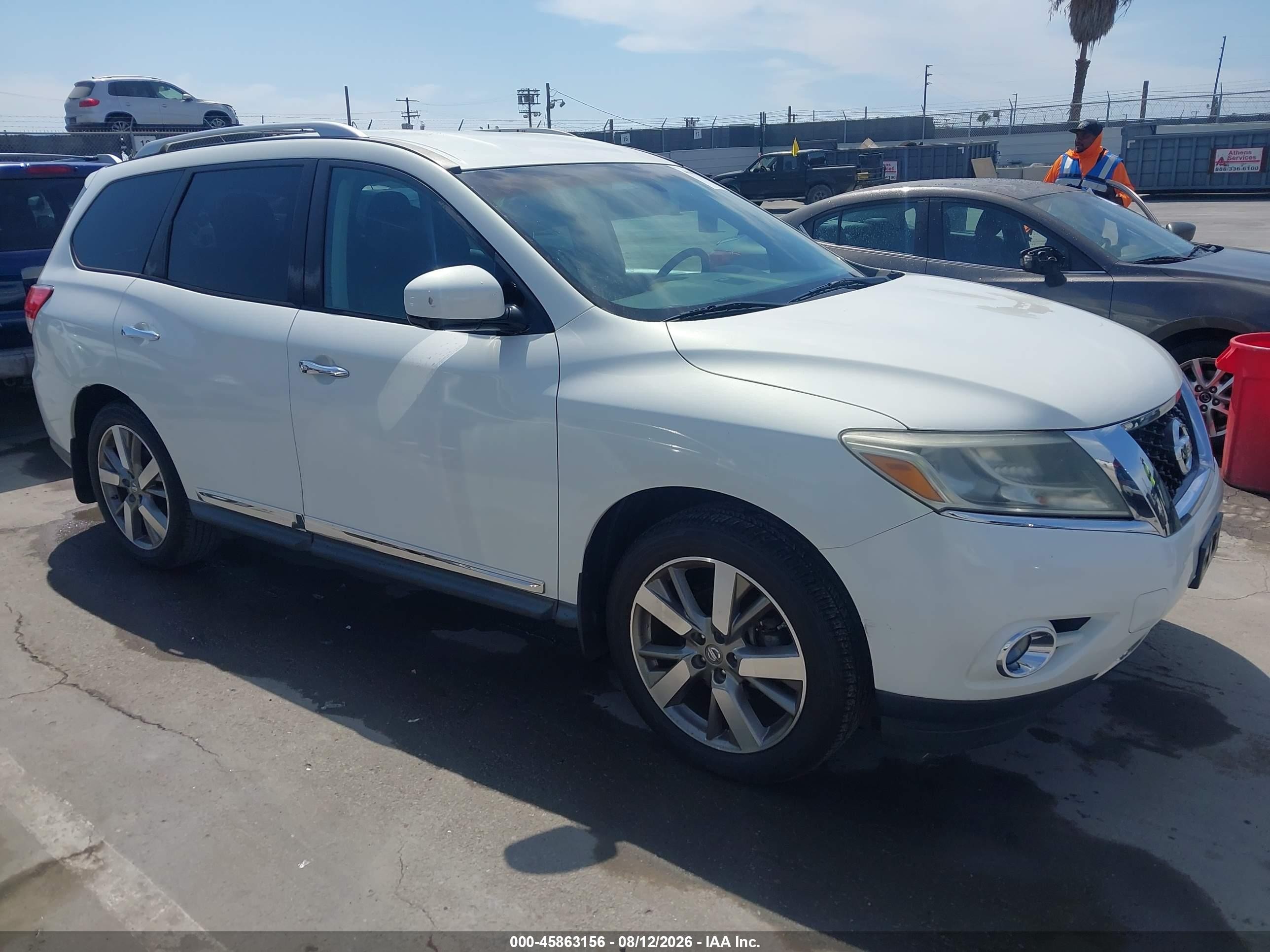 2013 Nissan Pathfinder Platinum White vin: 5N1AR2MN7DC624471
