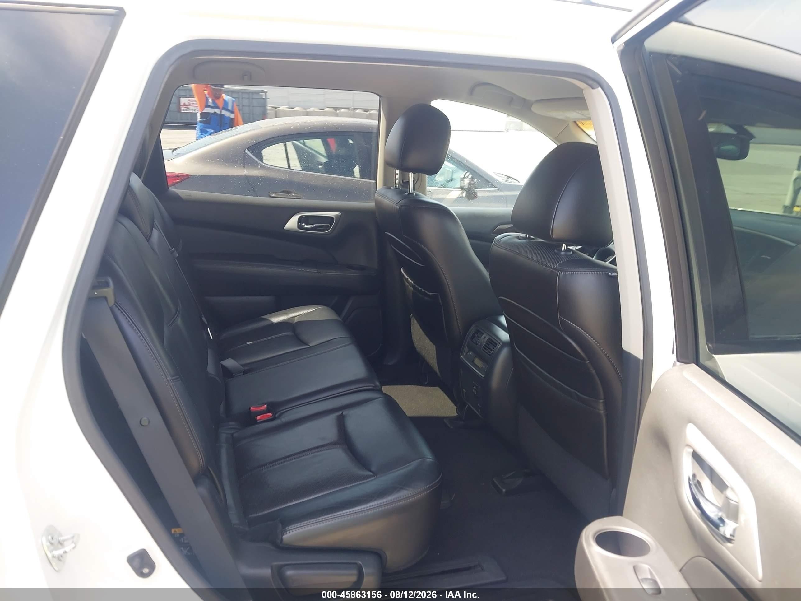 2013 Nissan Pathfinder Platinum White vin: 5N1AR2MN7DC624471