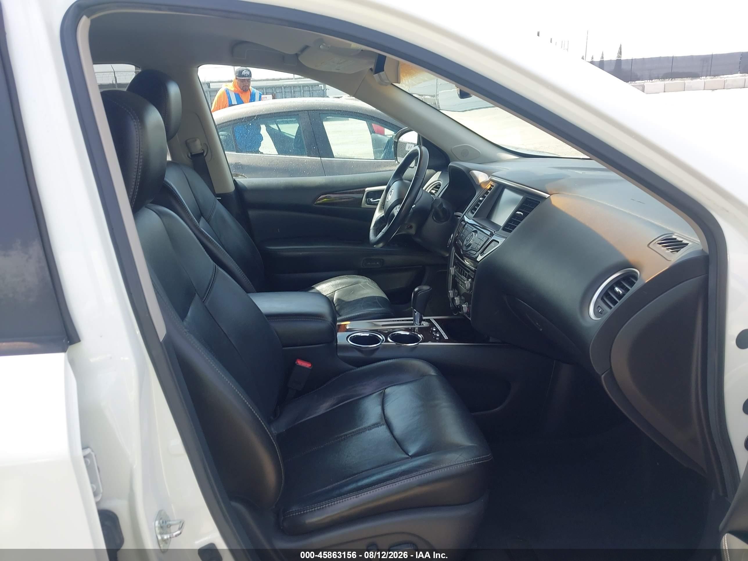 2013 Nissan Pathfinder Platinum White vin: 5N1AR2MN7DC624471