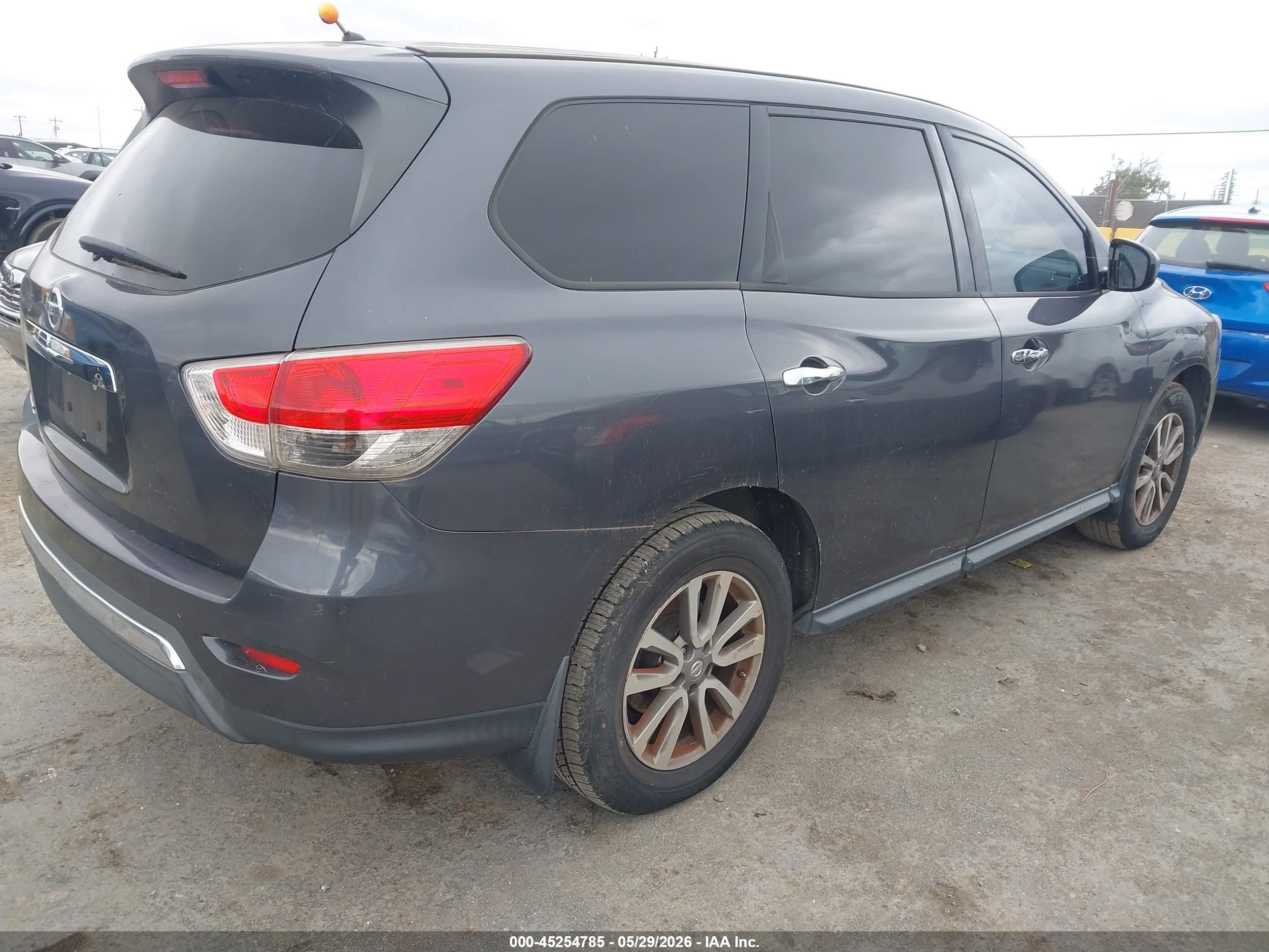 2013 Nissan Pathfinder S Gray vin: 5N1AR2MN7DC659835