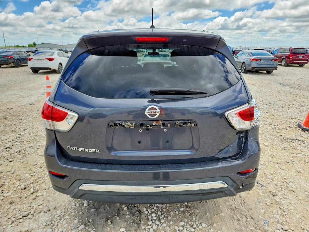 2013 Nissan Pathfinder S Gray vin: 5N1AR2MN7DC668146
