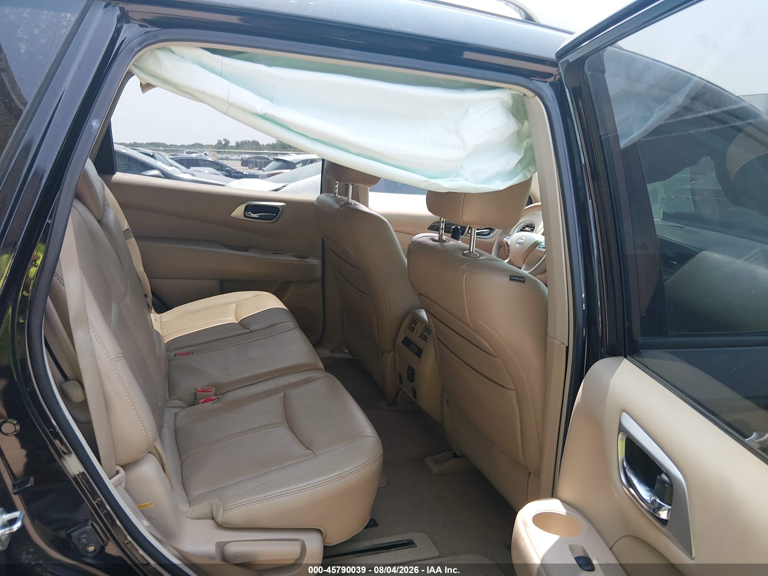 2013 Nissan Pathfinder Platinum Black vin: 5N1AR2MN7DC673850