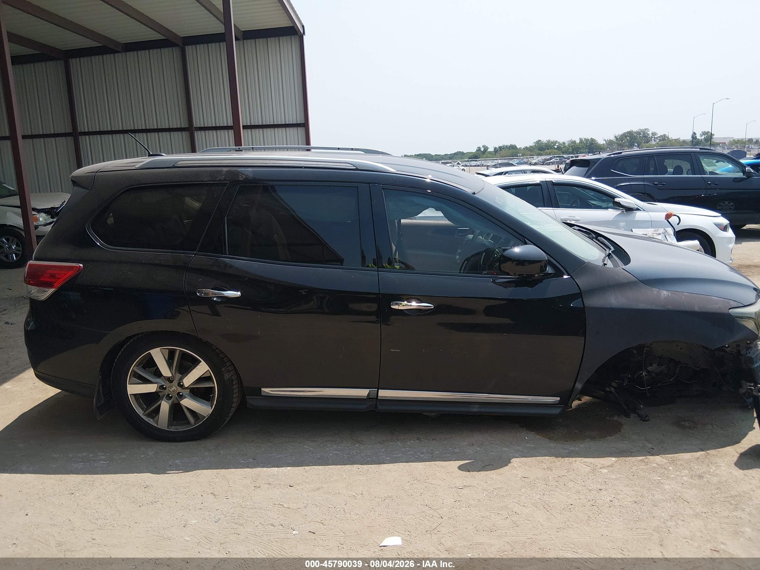 2013 Nissan Pathfinder Platinum Black vin: 5N1AR2MN7DC673850