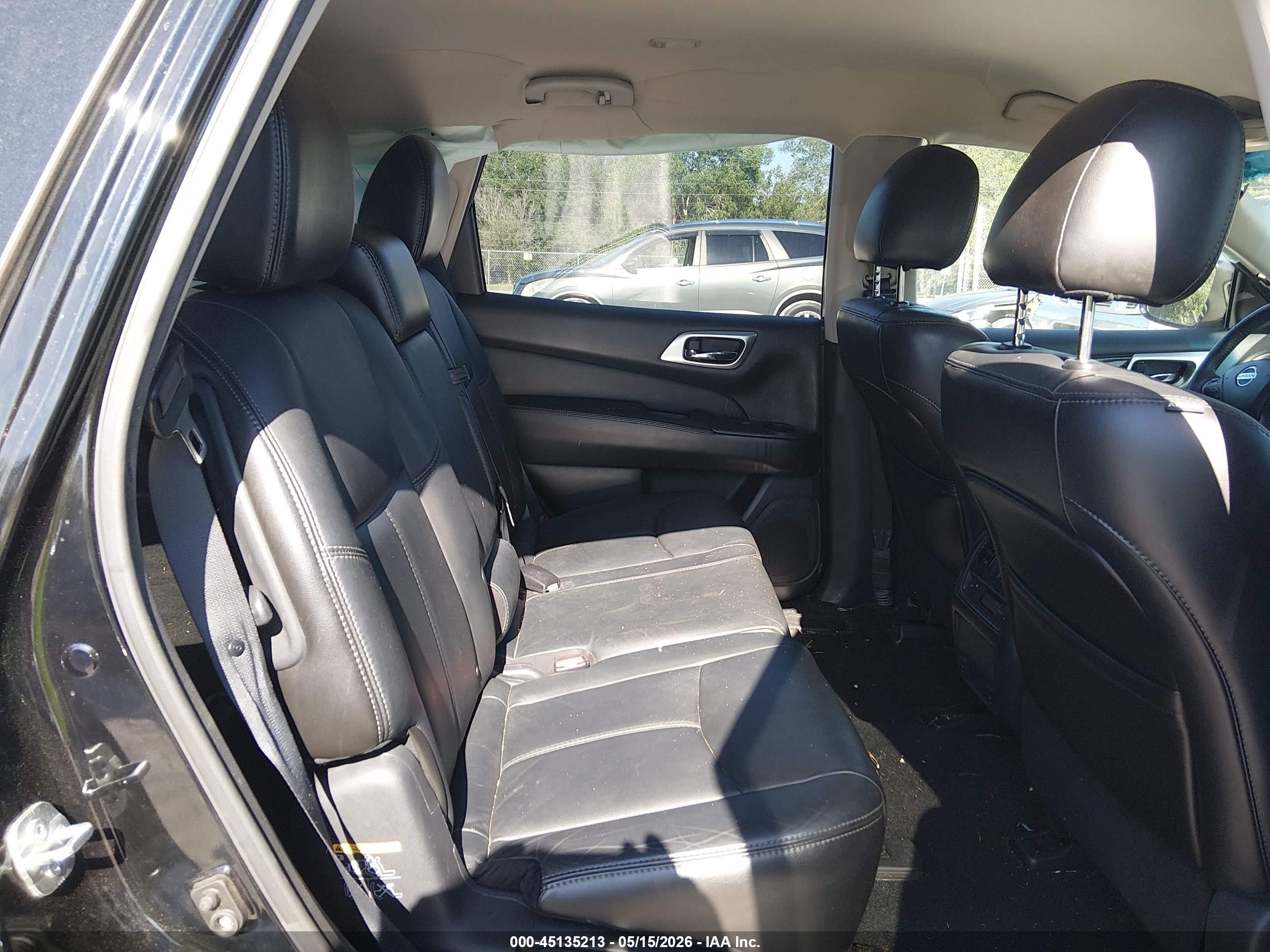 2014 Nissan Pathfinder Sl Черный vin: 5N1AR2MN7EC616260