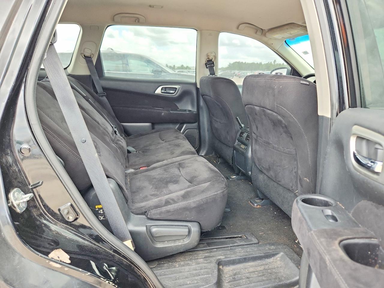 2014 Nissan Pathfinder Sv Black vin: 5N1AR2MN7EC632829